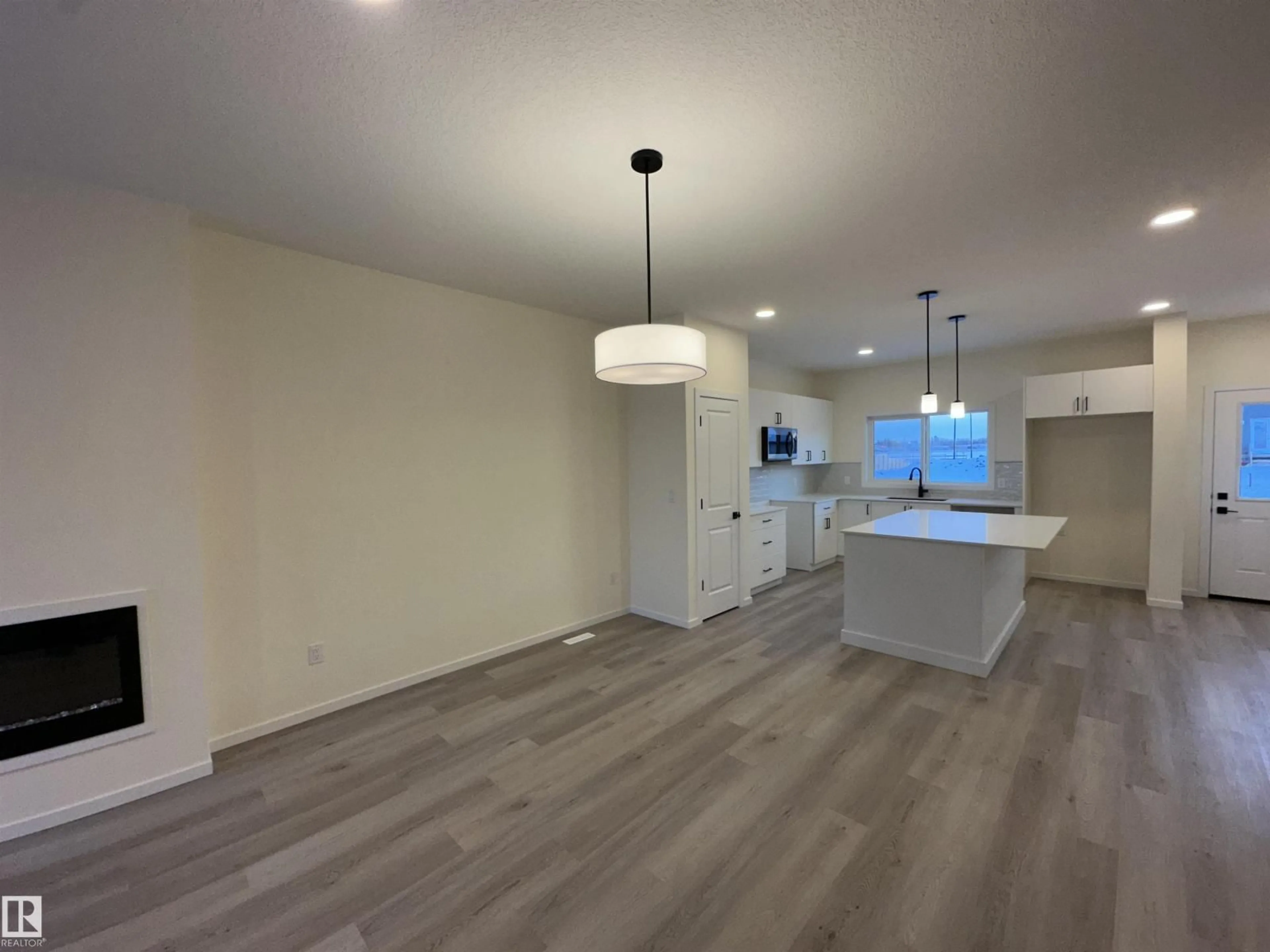 Open concept kitchen, unknown for 41 ETON LI, Spruce Grove Alberta T7X4A9