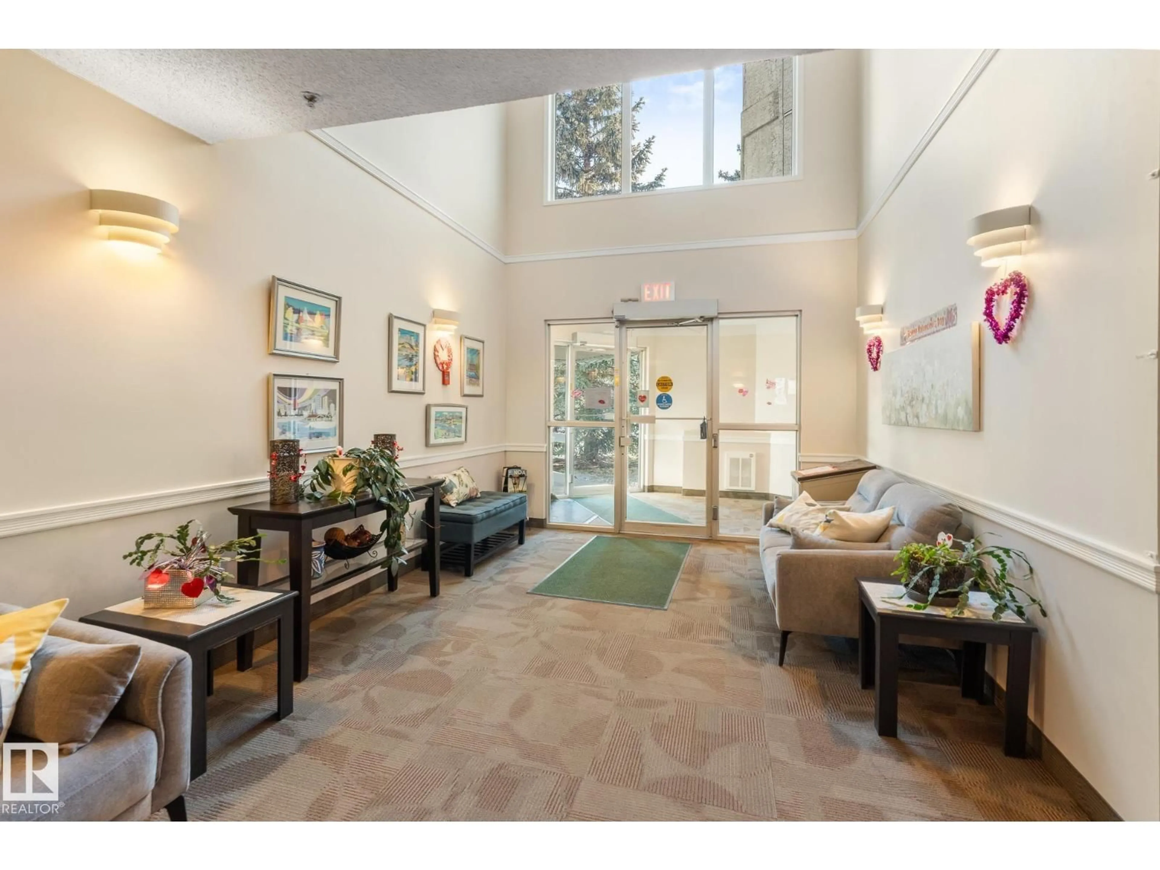 Indoor foyer for #407 - 5204 25 AV, Edmonton Alberta T6L6R2