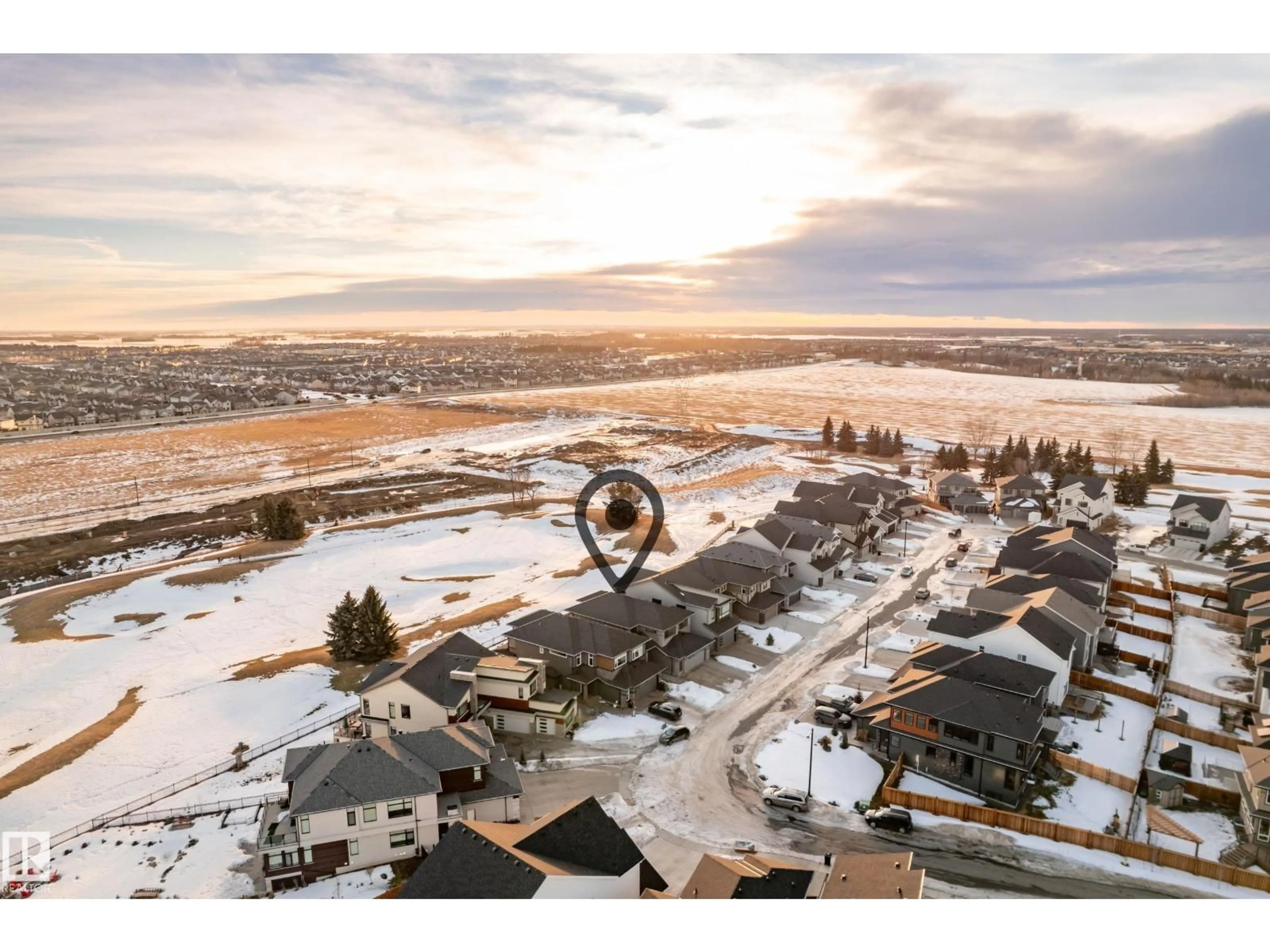 A pic from outside/outdoor area/front of a property/back of a property/a pic from drone, water/lake/river/ocean view for 1538 HOWES PL, Edmonton Alberta T6W5B9