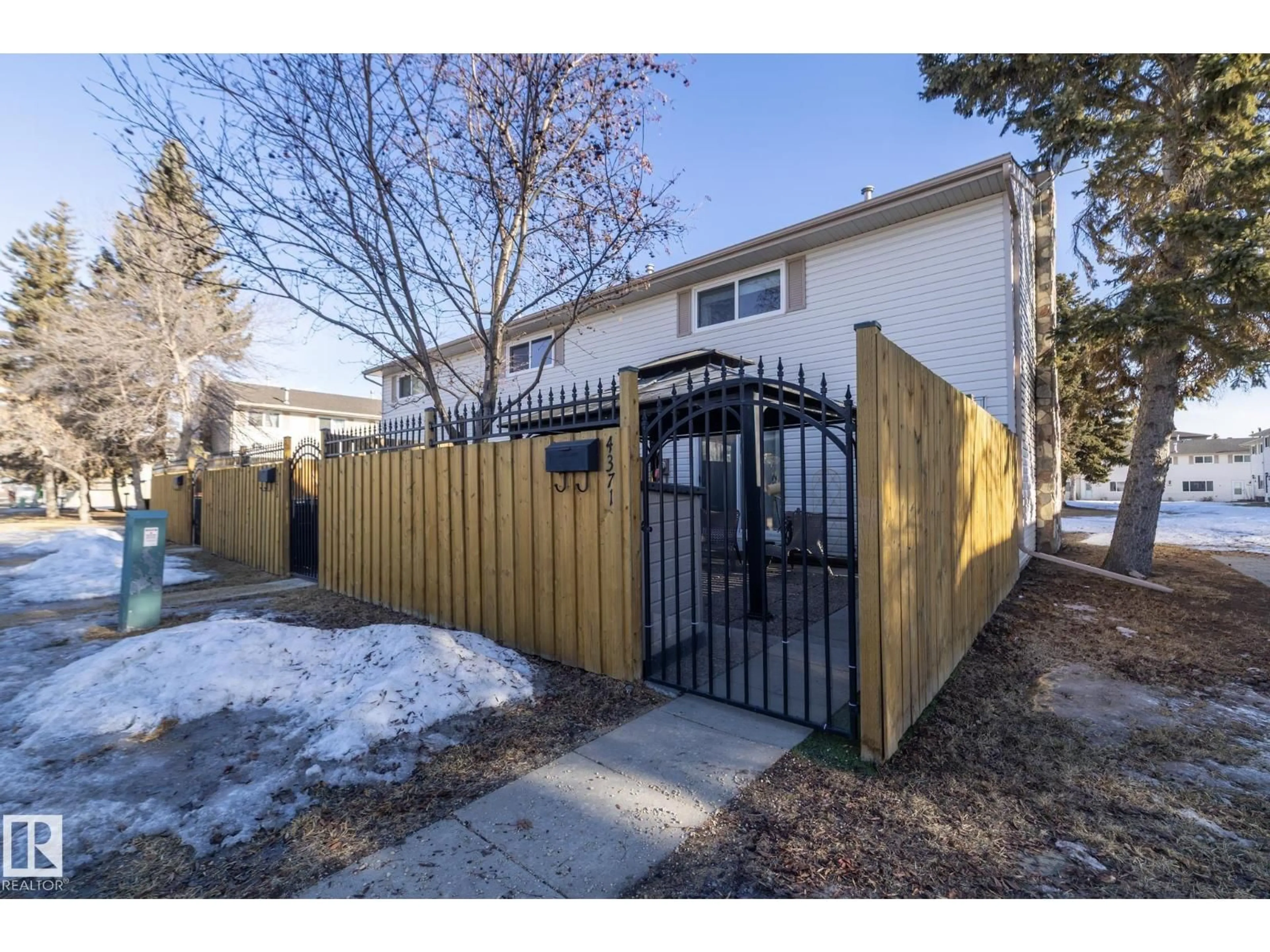 Unknown for 4371 46 ST, Stony Plain Alberta T7Z1J5