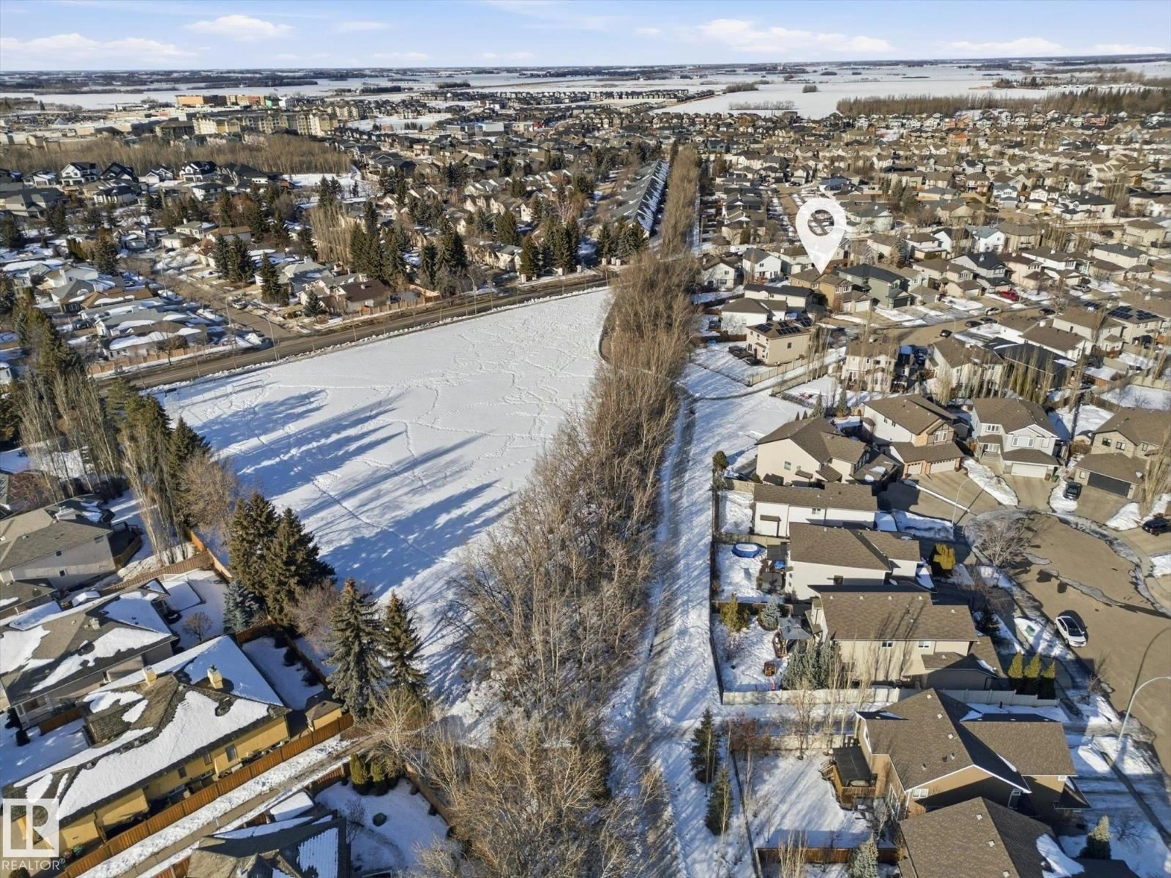 A pic from outside/outdoor area/front of a property/back of a property/a pic from drone, street for 9 ELLESBORO CL, St. Albert Alberta T8N3L4