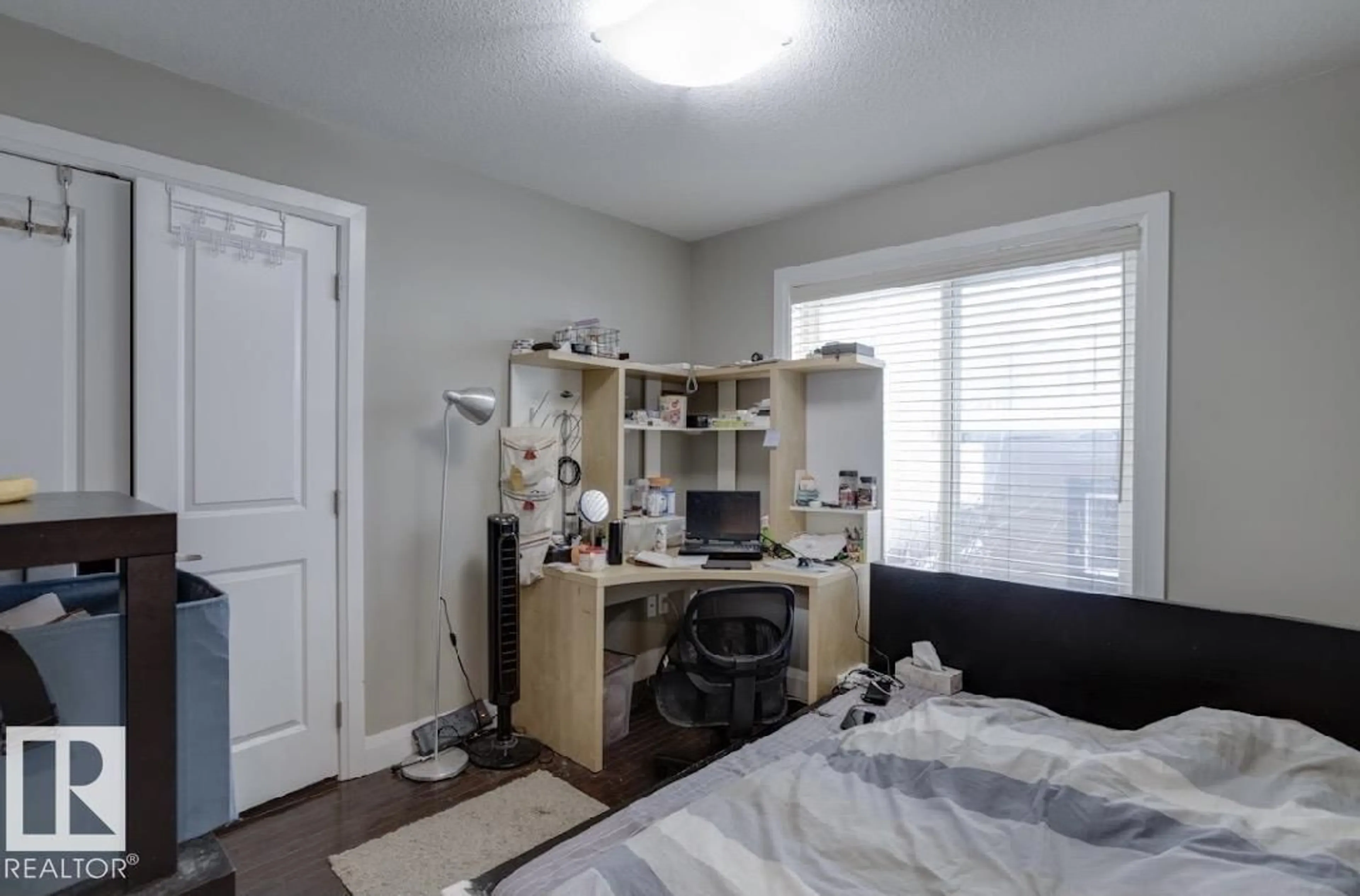 A pic of a room for 10935 76 AV, Edmonton Alberta T6G0J6