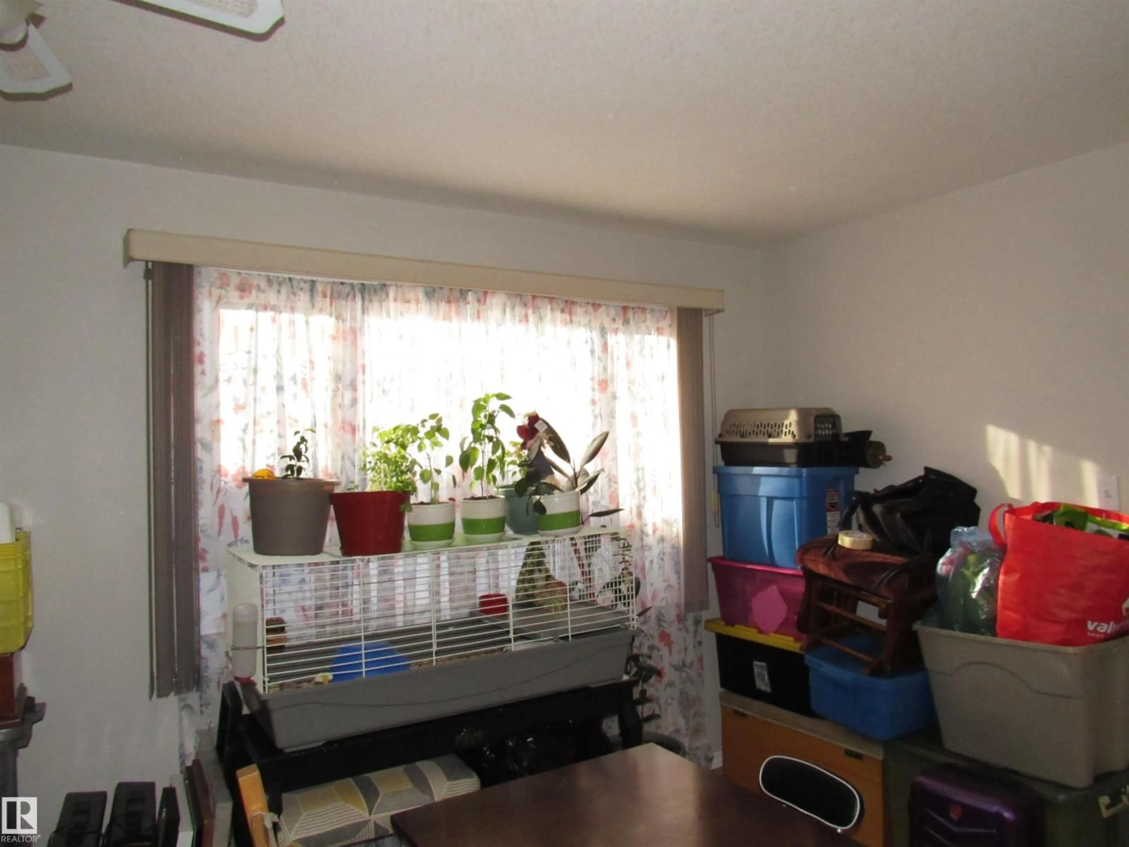 A pic of a room for #122 - 3308 113 AV, Edmonton Alberta T5W5J8