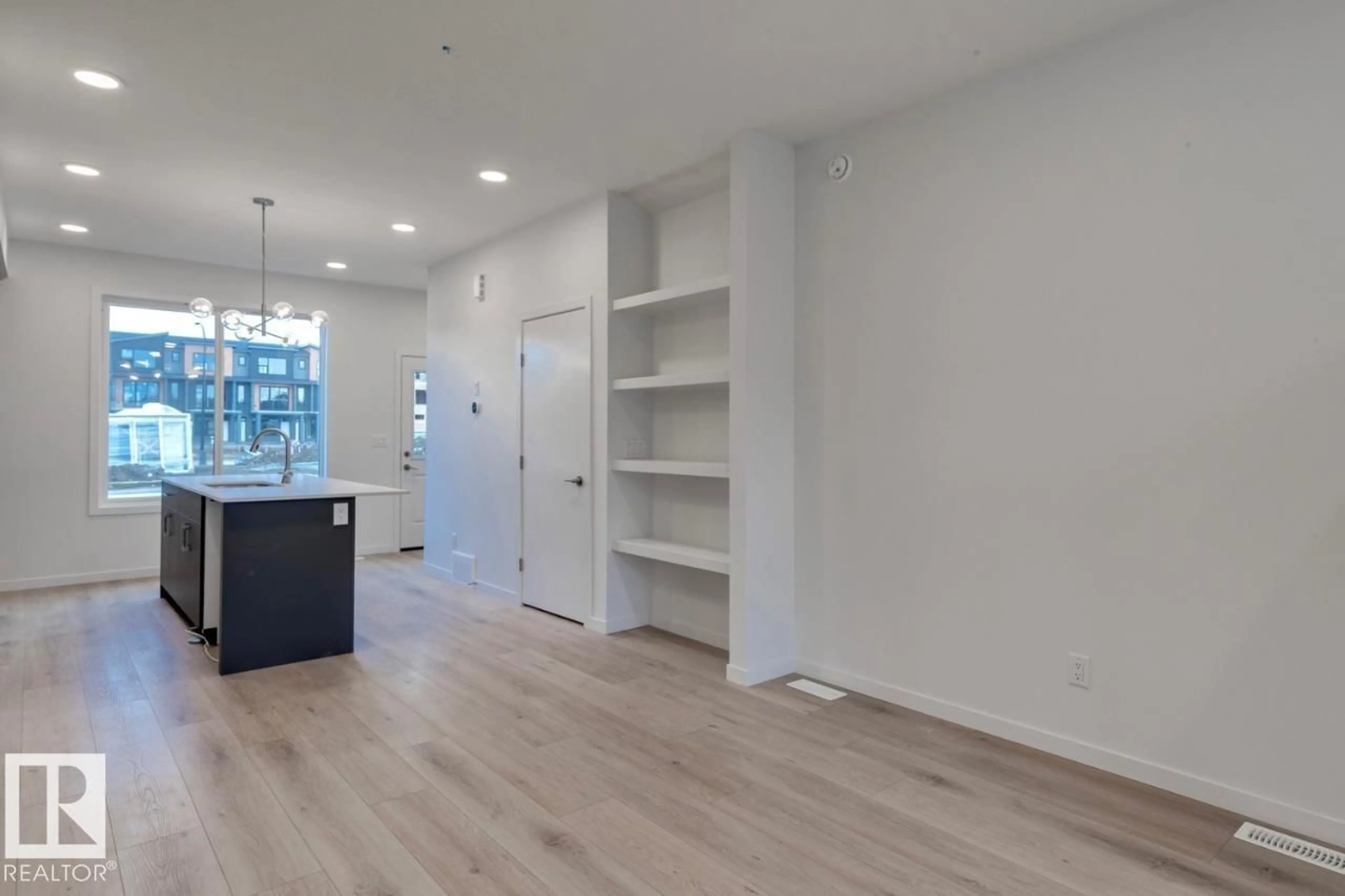 A pic of a room for 7118 50A AVE, Beaumont Alberta T4X2Z8