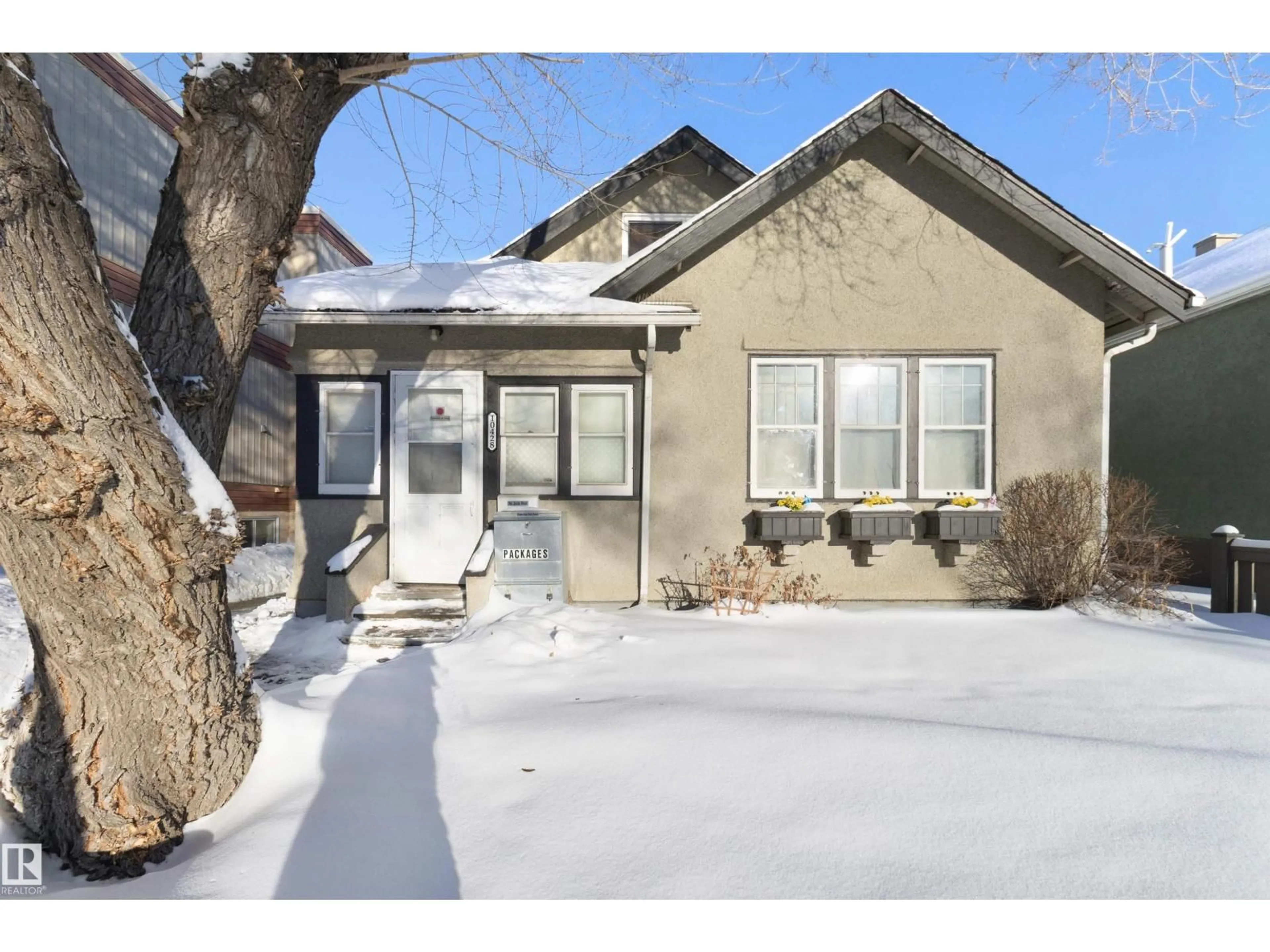 Unknown for 10428 76 AV, Edmonton Alberta T6E1L1