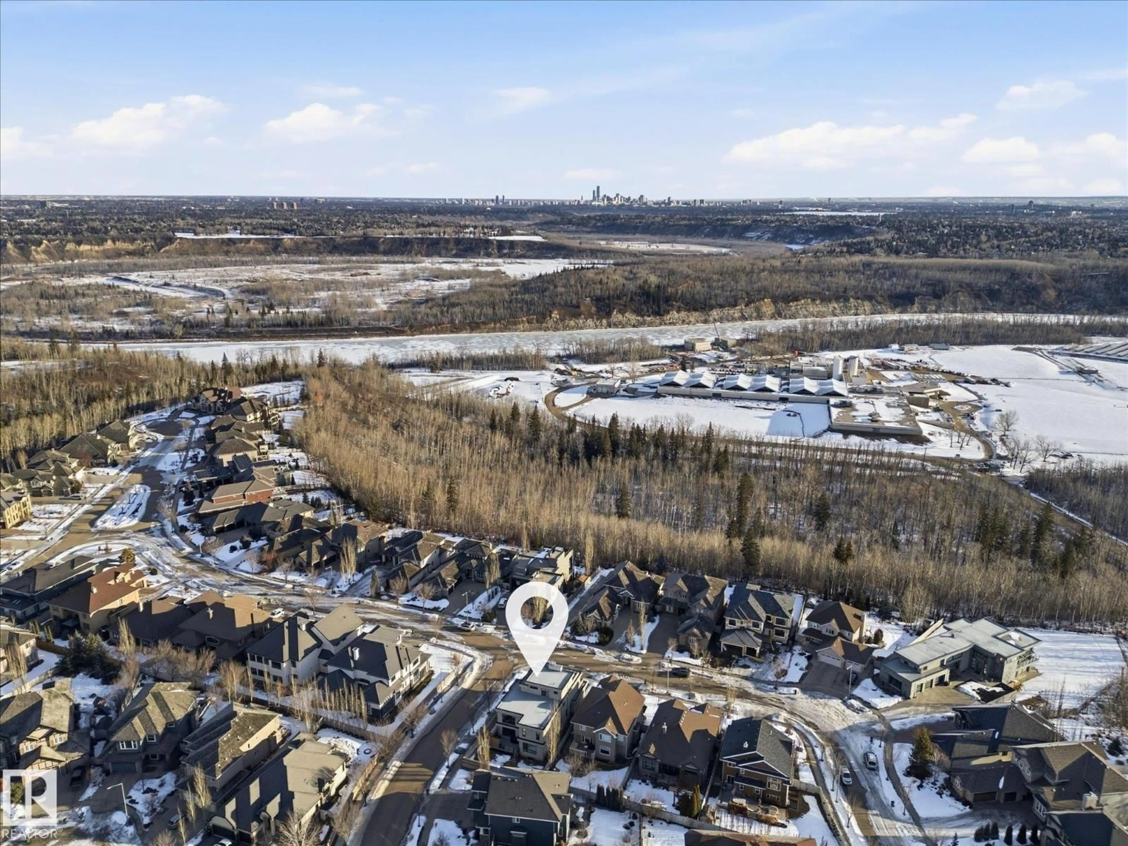 A pic from outside/outdoor area/front of a property/back of a property/a pic from drone, unknown for 2503 CAMERON RAVINE LANDING LD, Edmonton Alberta T6M0L3