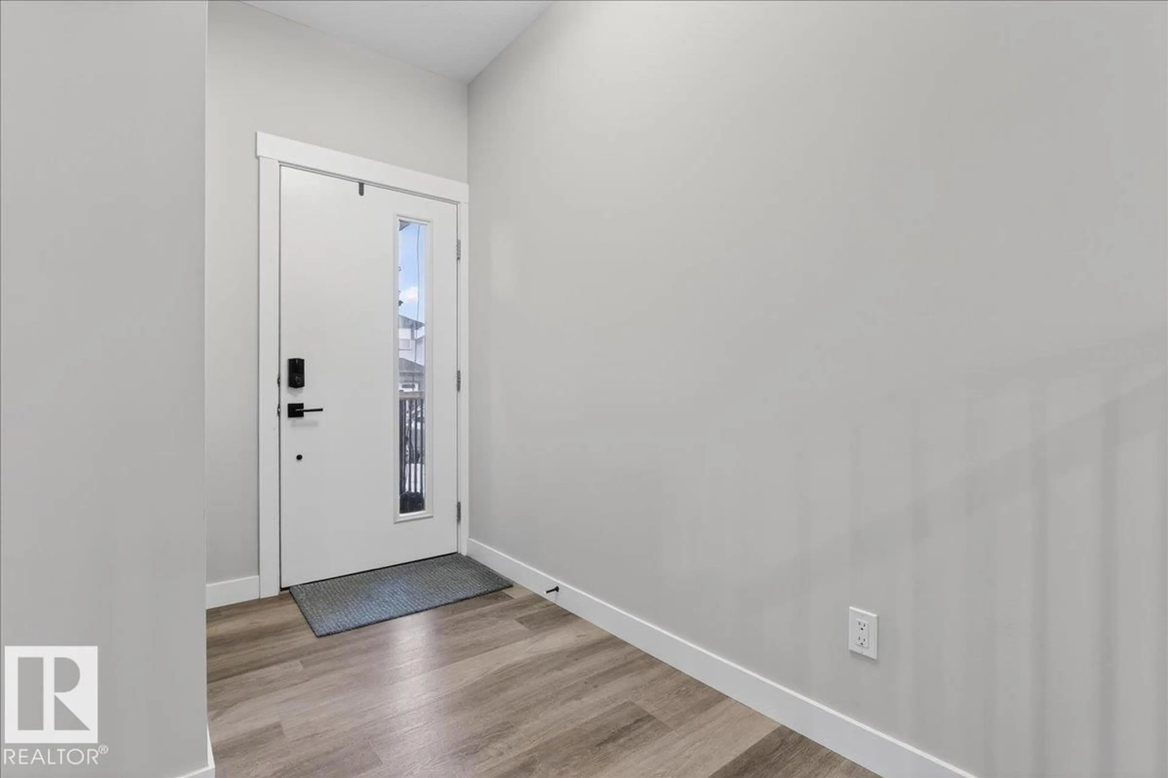 Indoor entryway for 3606 CHECKNITA COVE CV, Edmonton Alberta T6W4W7