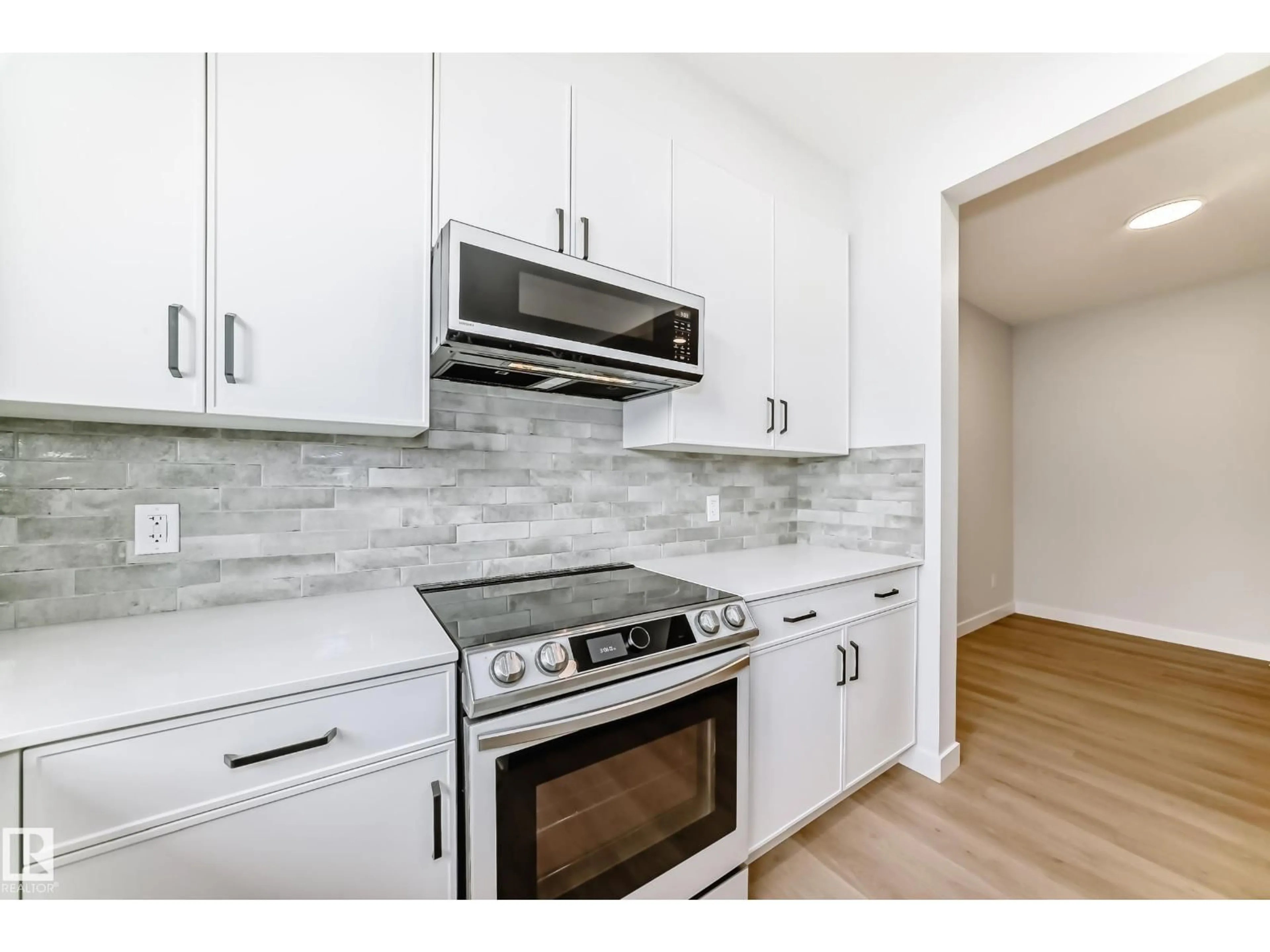 Standard kitchen, unknown for SW - 2332 159 ST, Edmonton Alberta T6W5K5