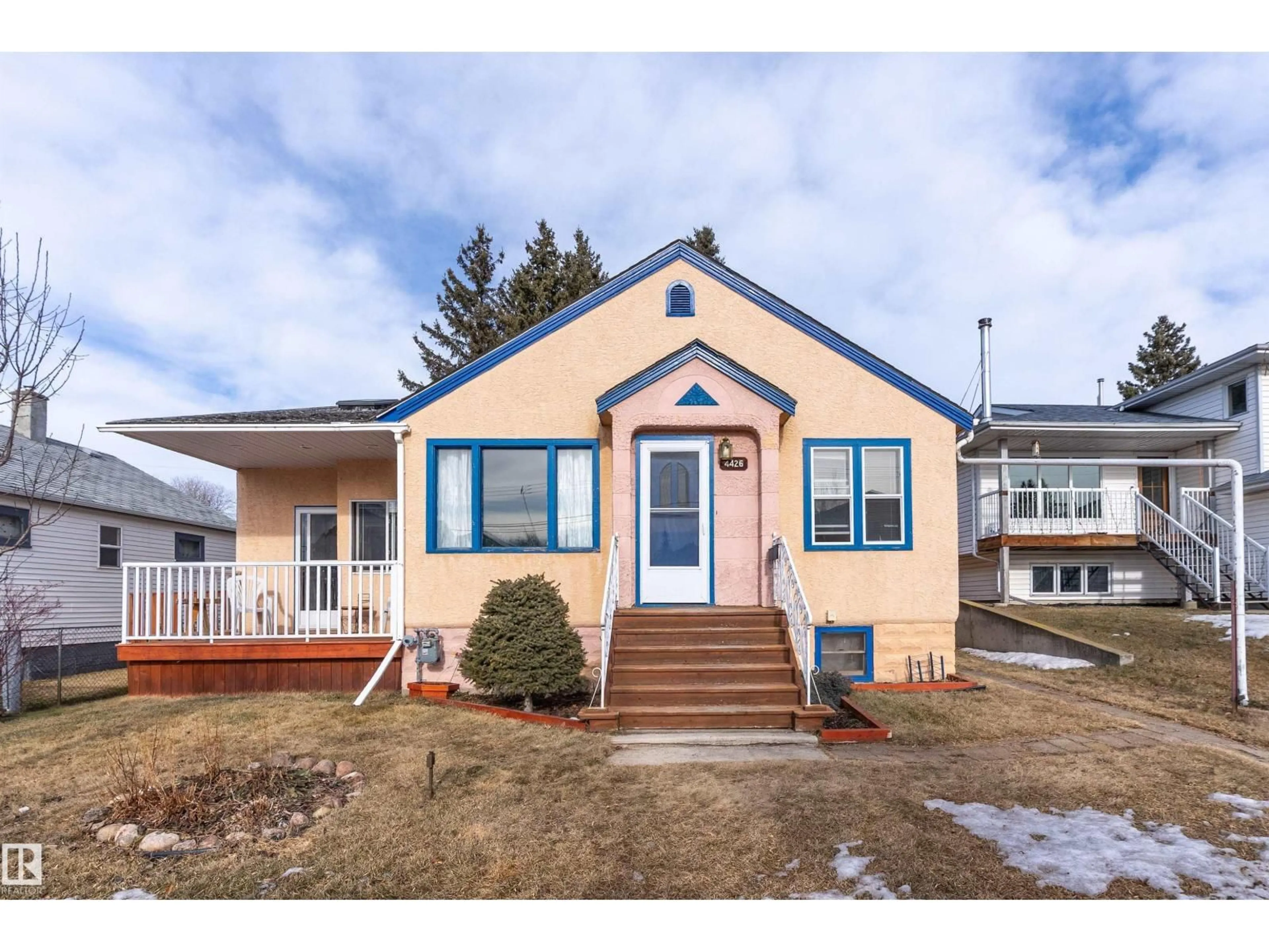 Home with vinyl exterior material, street for 4426 53 AV, Leduc Alberta T9E5W4