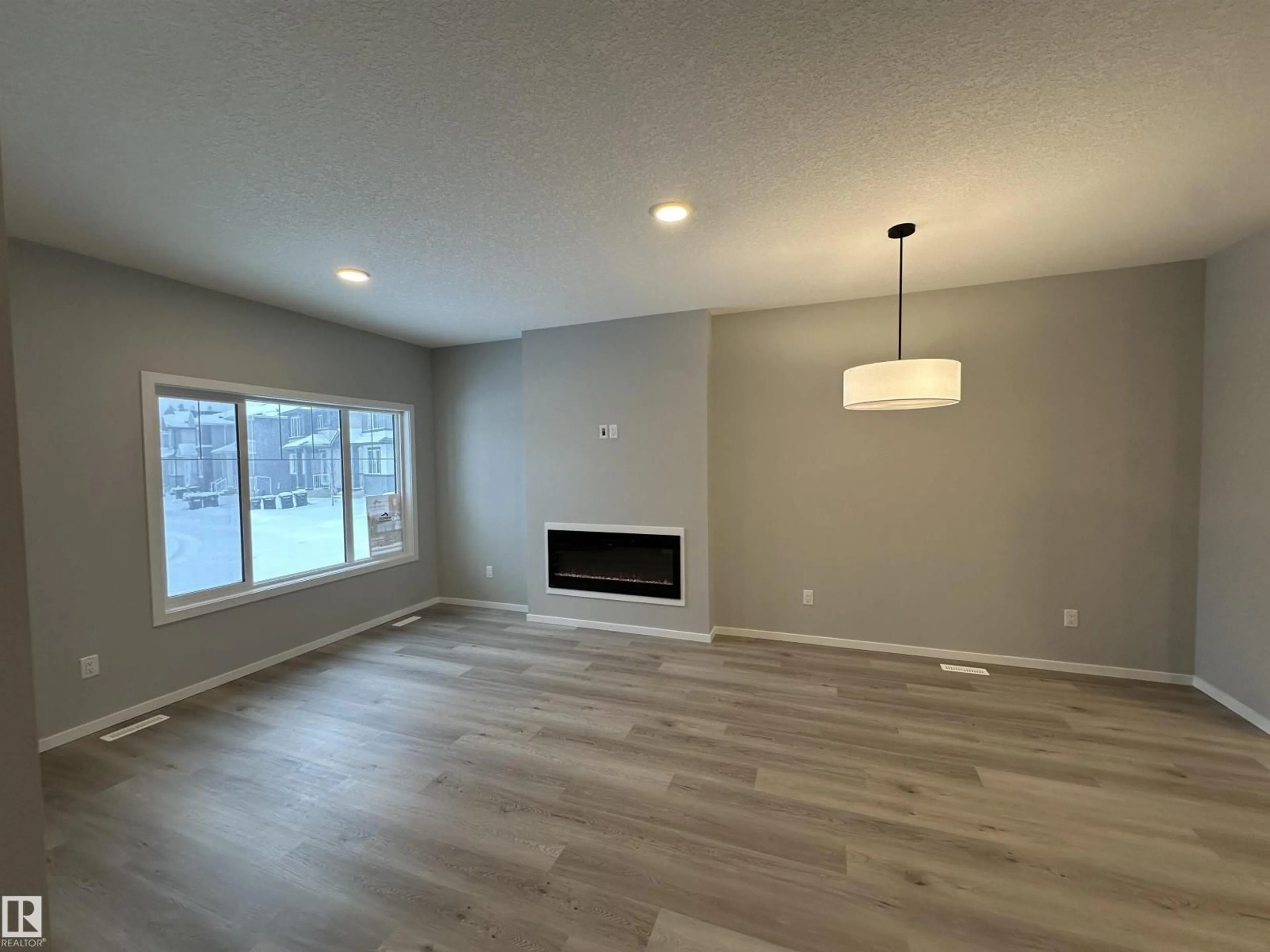 A pic of a room for 28 HUNTER PL, Spruce Grove Alberta T7X3W3