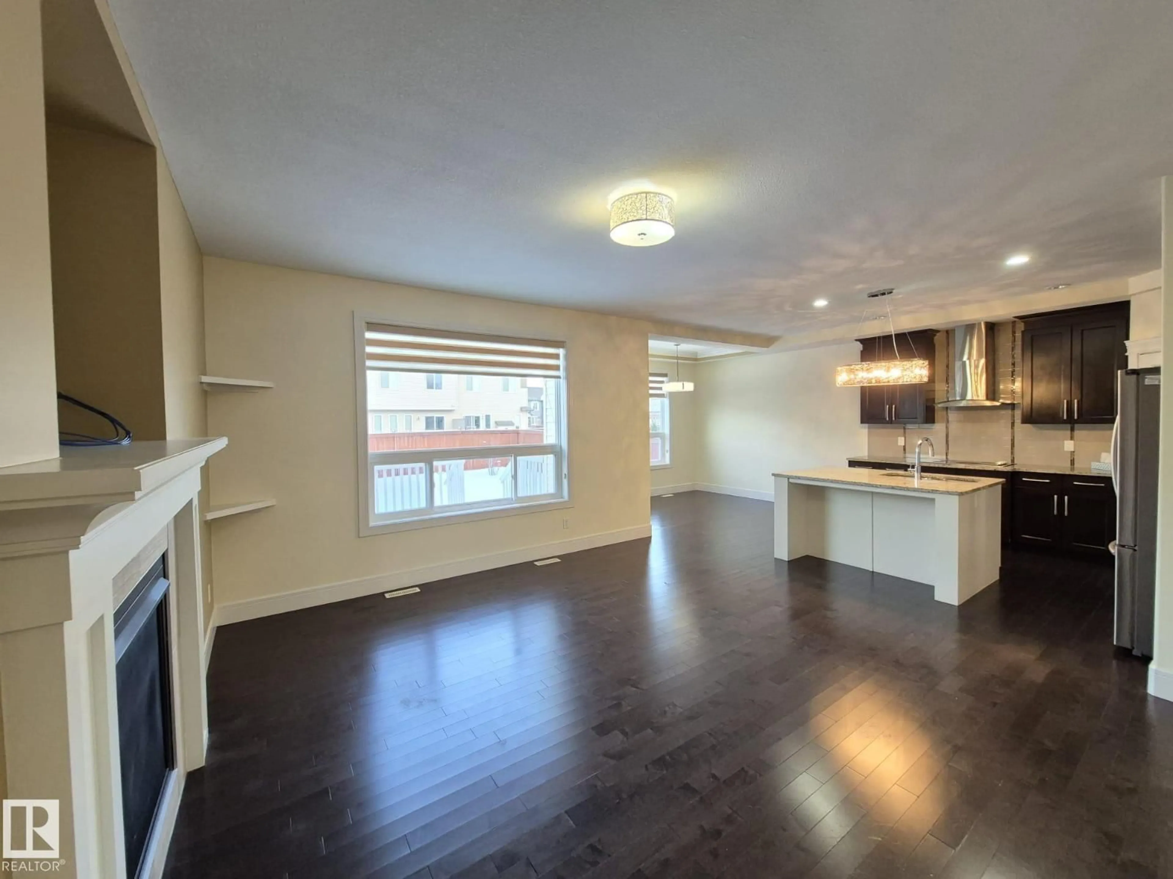 A pic of a room for 1737 52A ST, Edmonton Alberta T6X1Y1