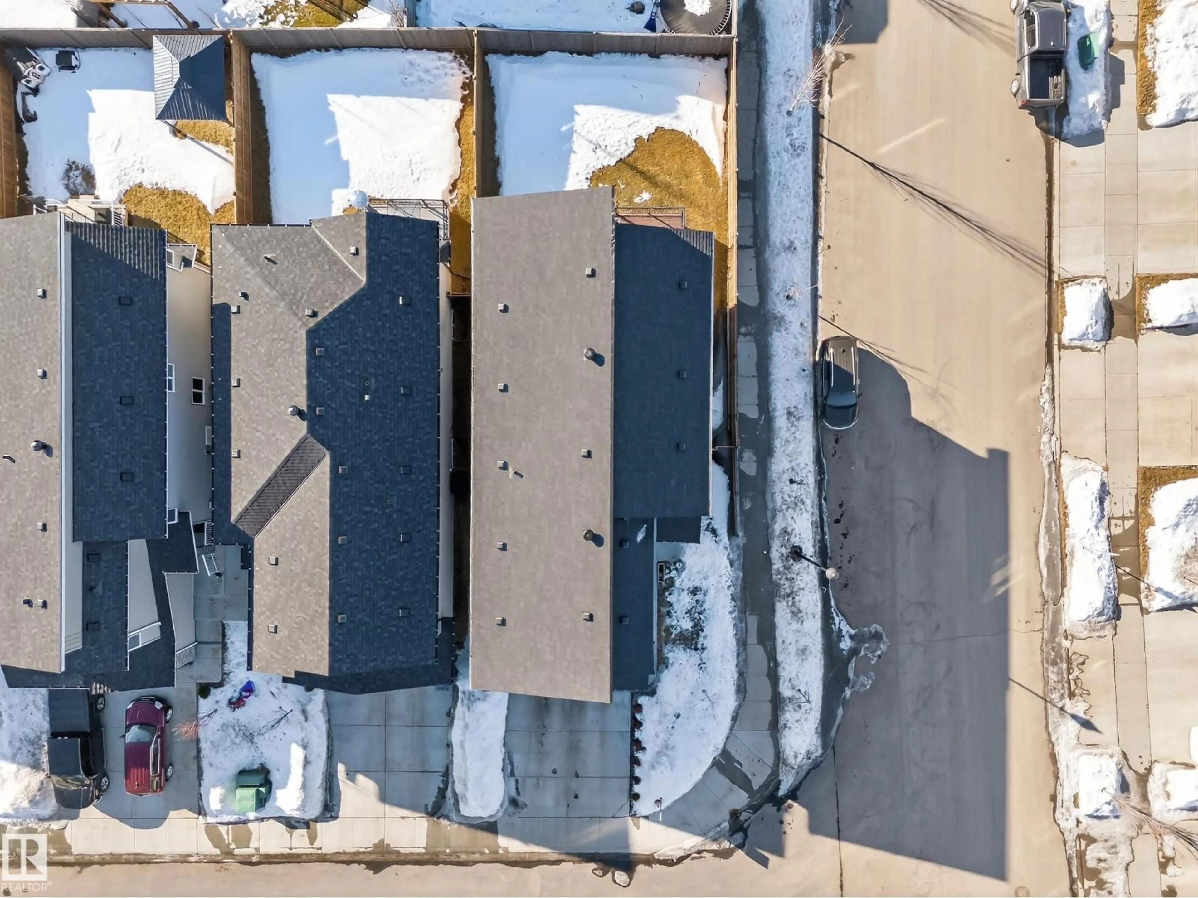 A pic from outside/outdoor area/front of a property/back of a property/a pic from drone, building for 200 KETTYL CO, Leduc Alberta T9E1S1