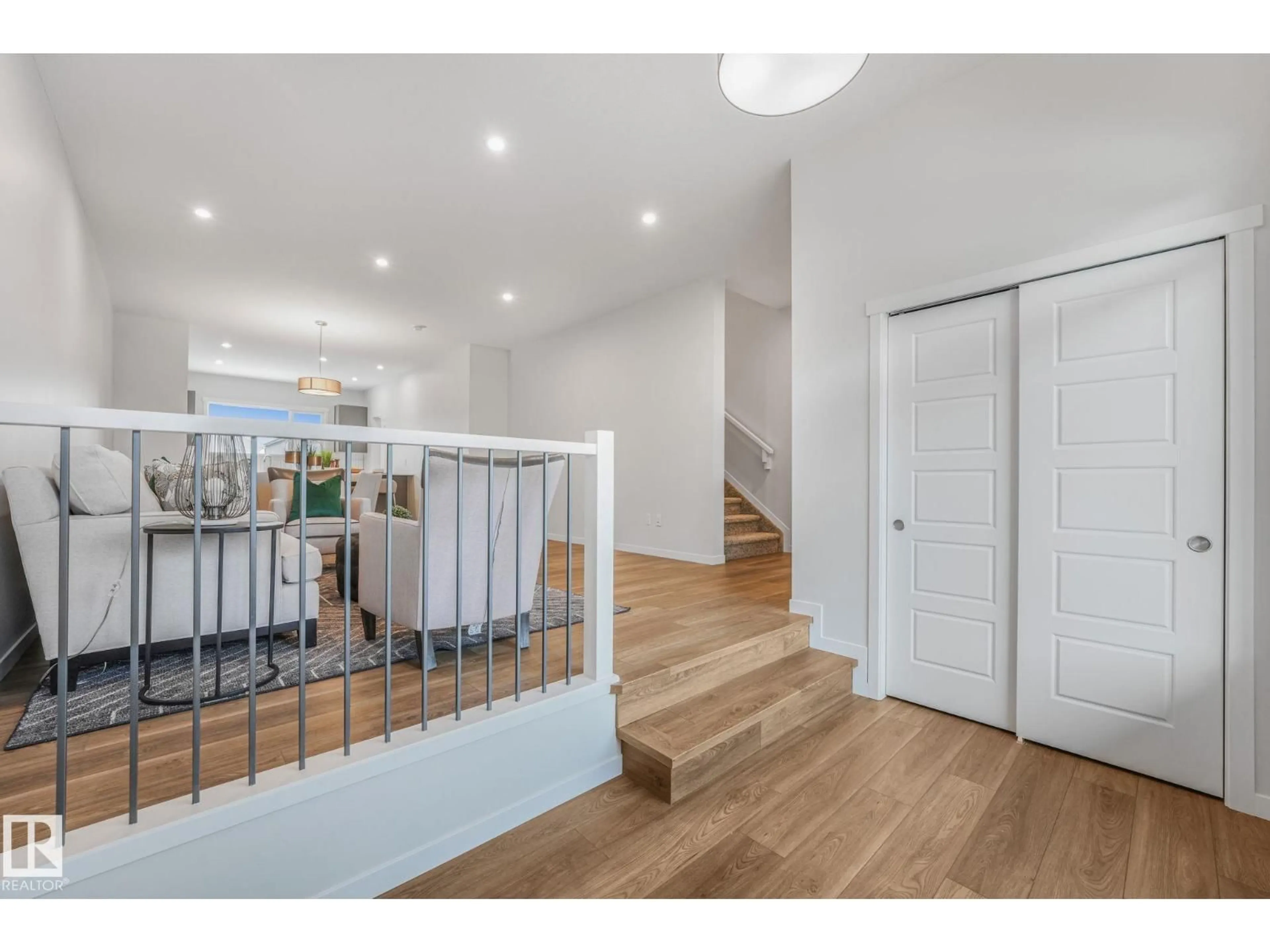 Indoor entryway for NE - 17315 6 ST, Edmonton Alberta T5Y4G2