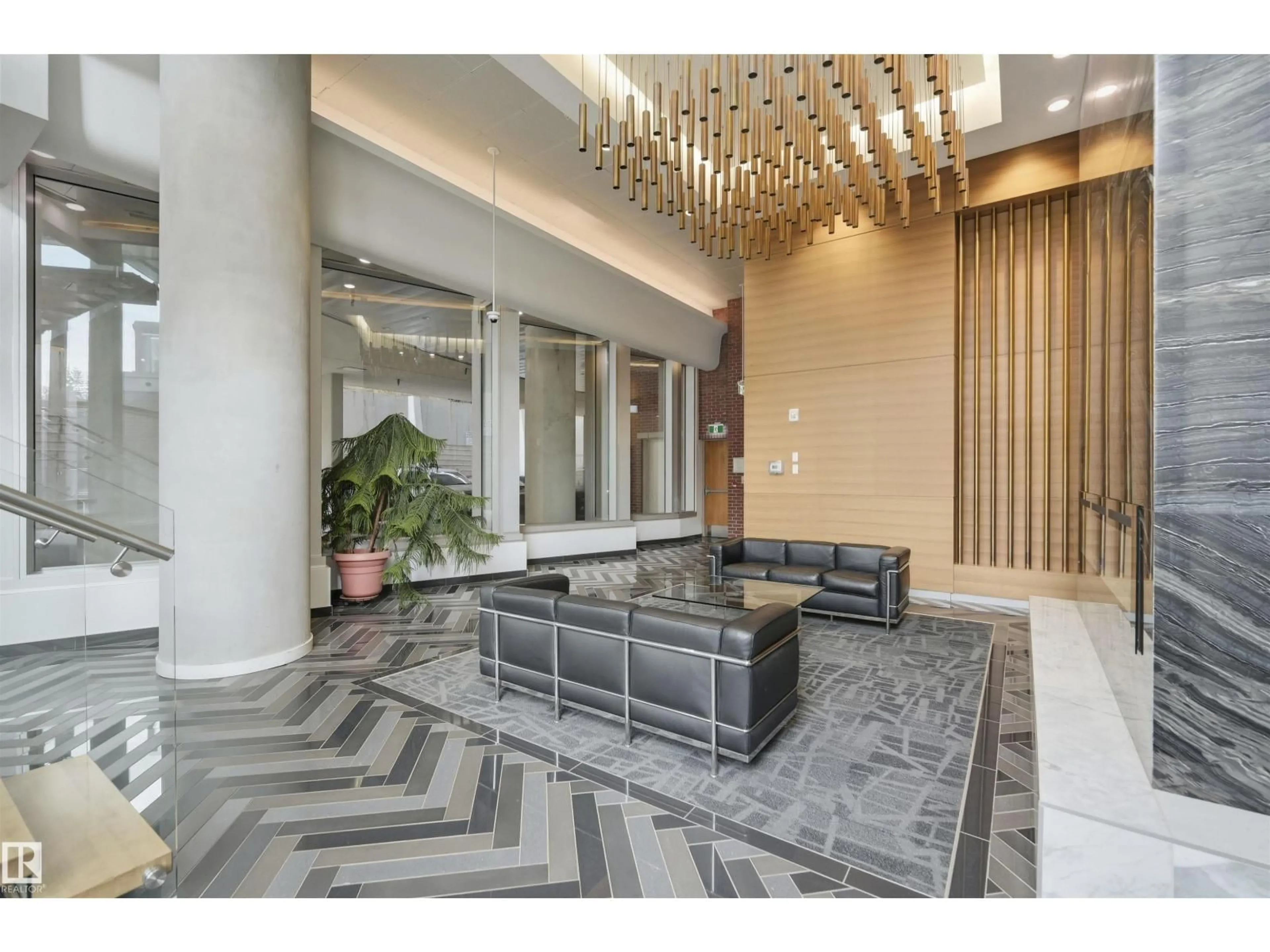 Lobby for 2002 - 9720 106 ST, Edmonton Alberta T5K0K8