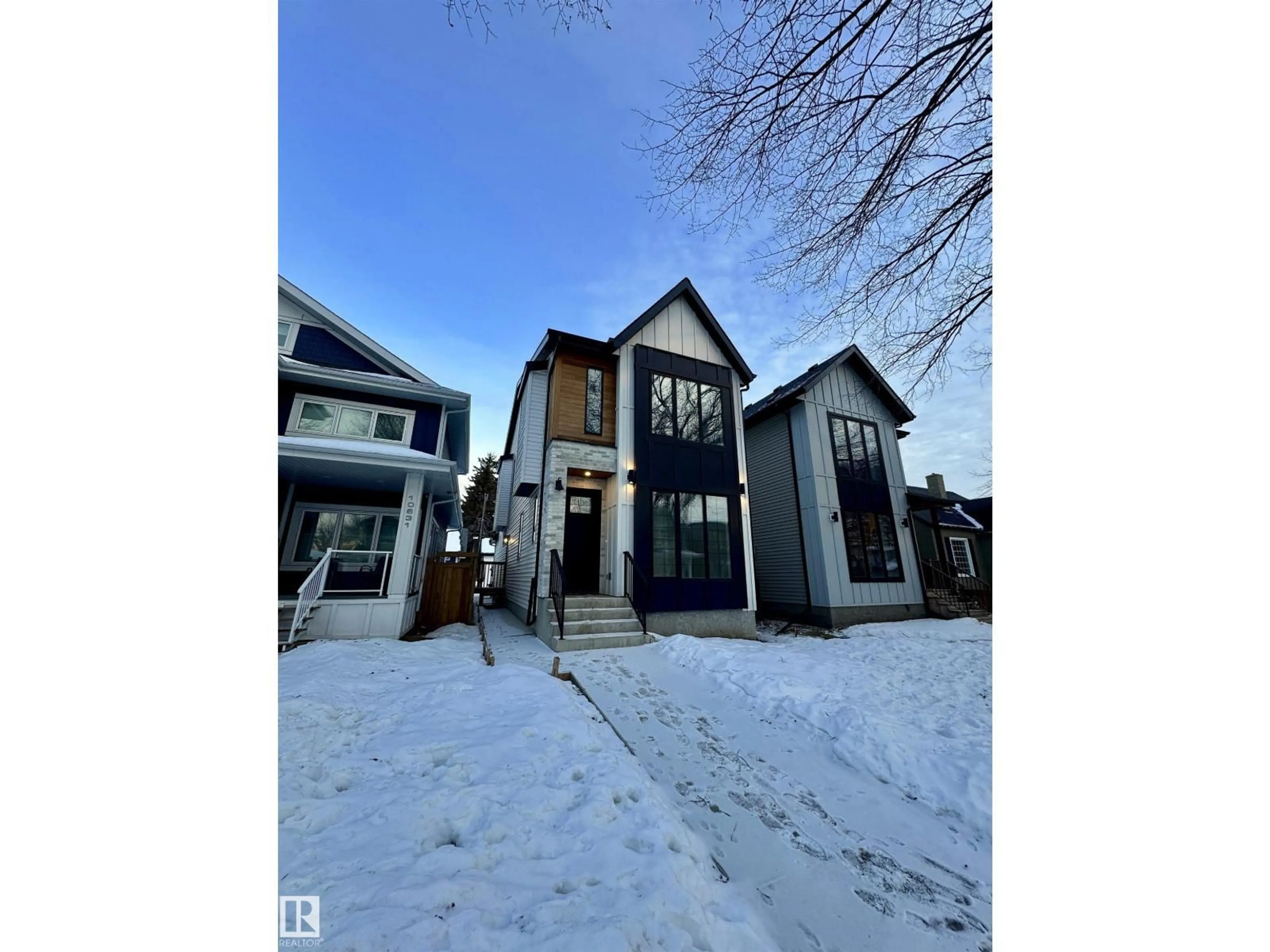 Unknown for 10629 129 ST, Edmonton Alberta T5N1X2