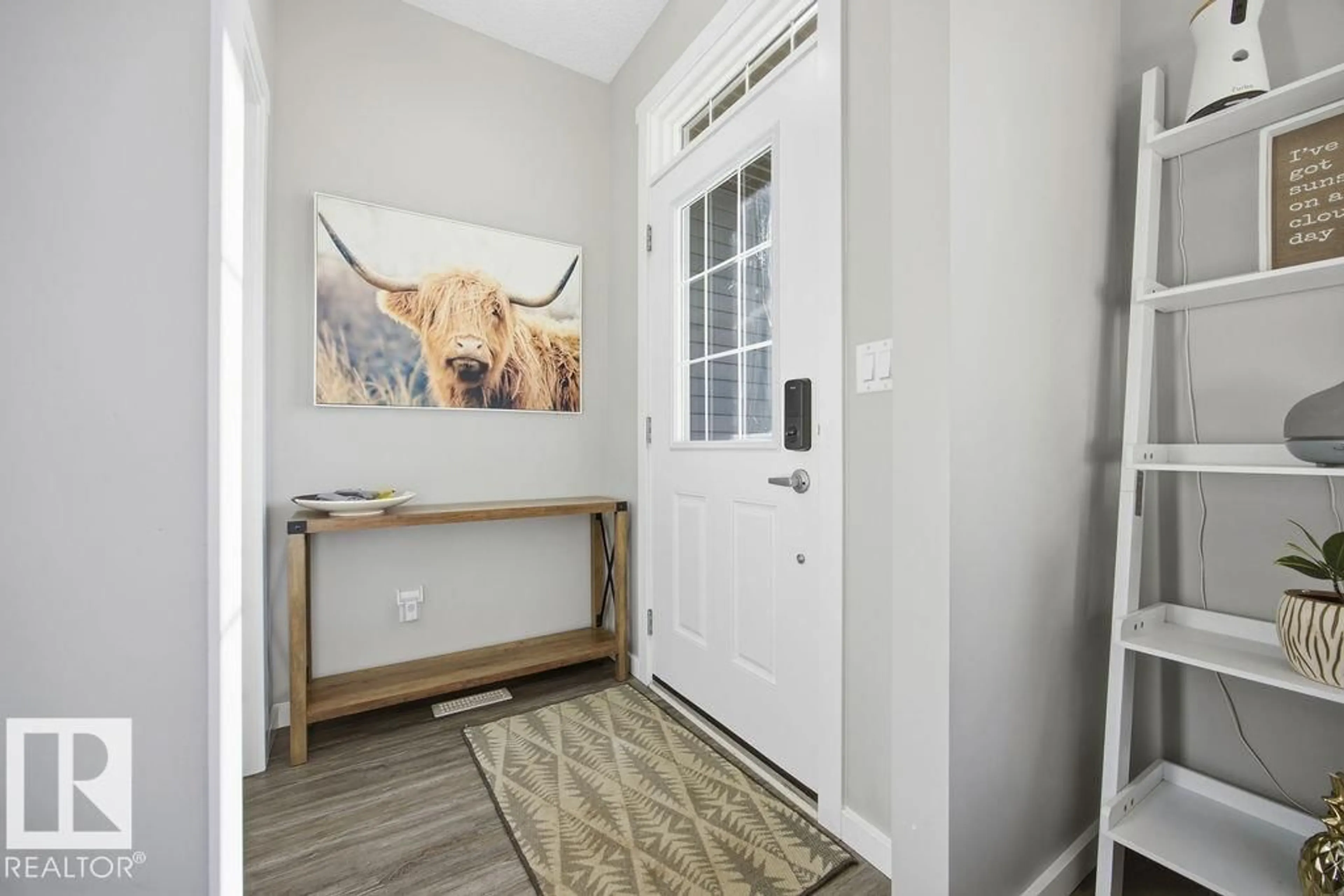 Indoor entryway for 2306 GLENRIDDING BV, Edmonton Alberta T6W2L1