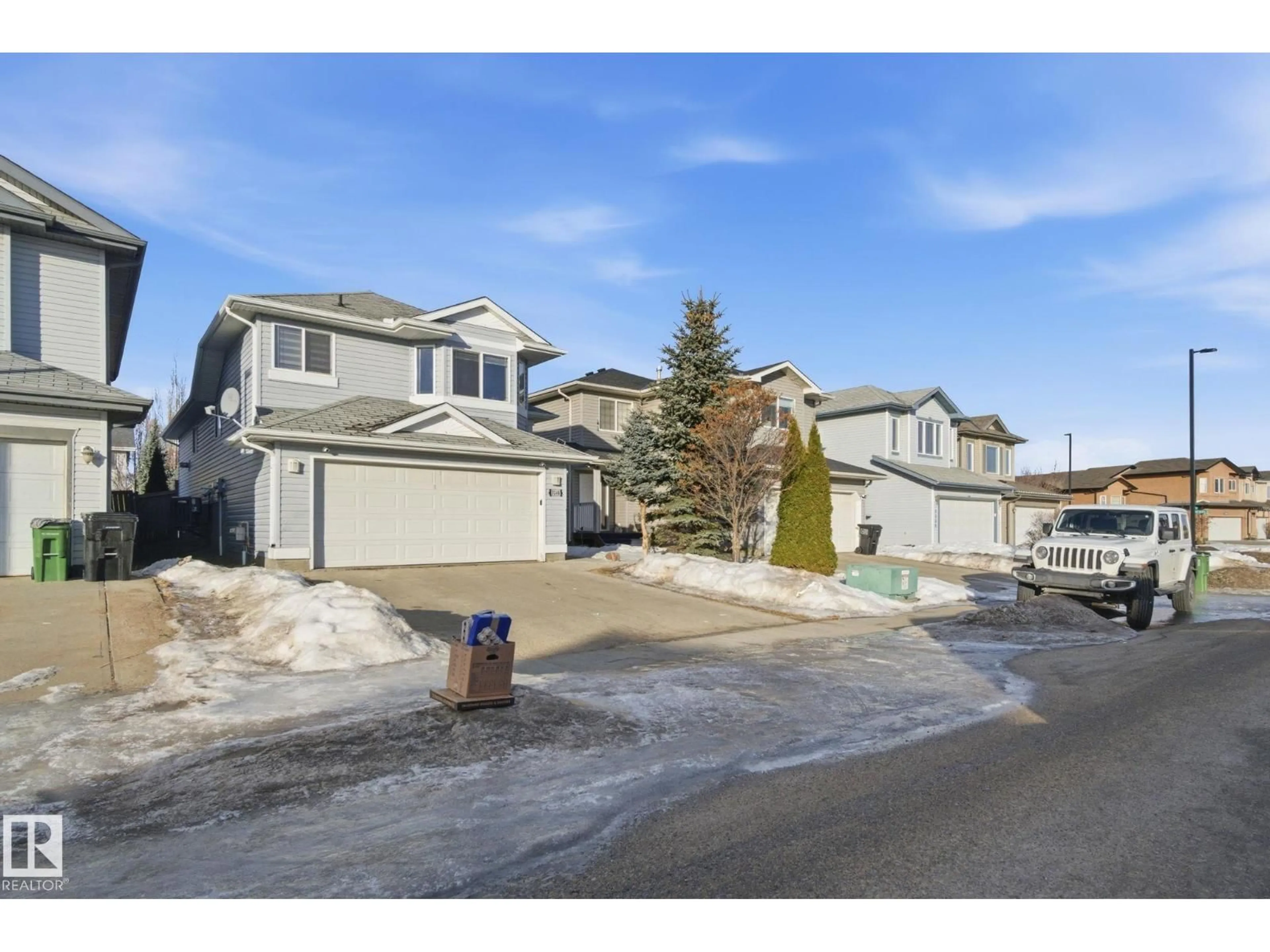 A pic from outside/outdoor area/front of a property/back of a property/a pic from drone, street for NW - 3248 22 ST, Edmonton Alberta T6T0A8