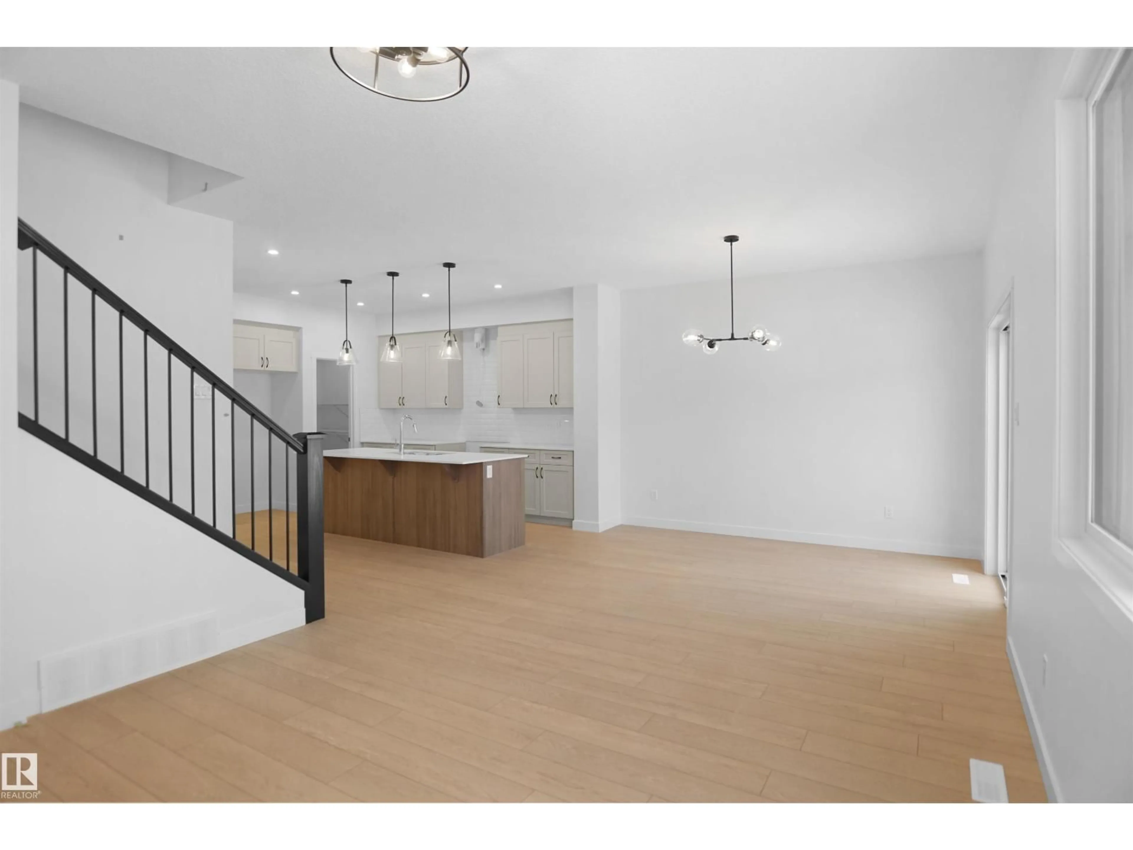 Open concept kitchen, unknown for 1332 11 AV, Edmonton Alberta T6T2R6