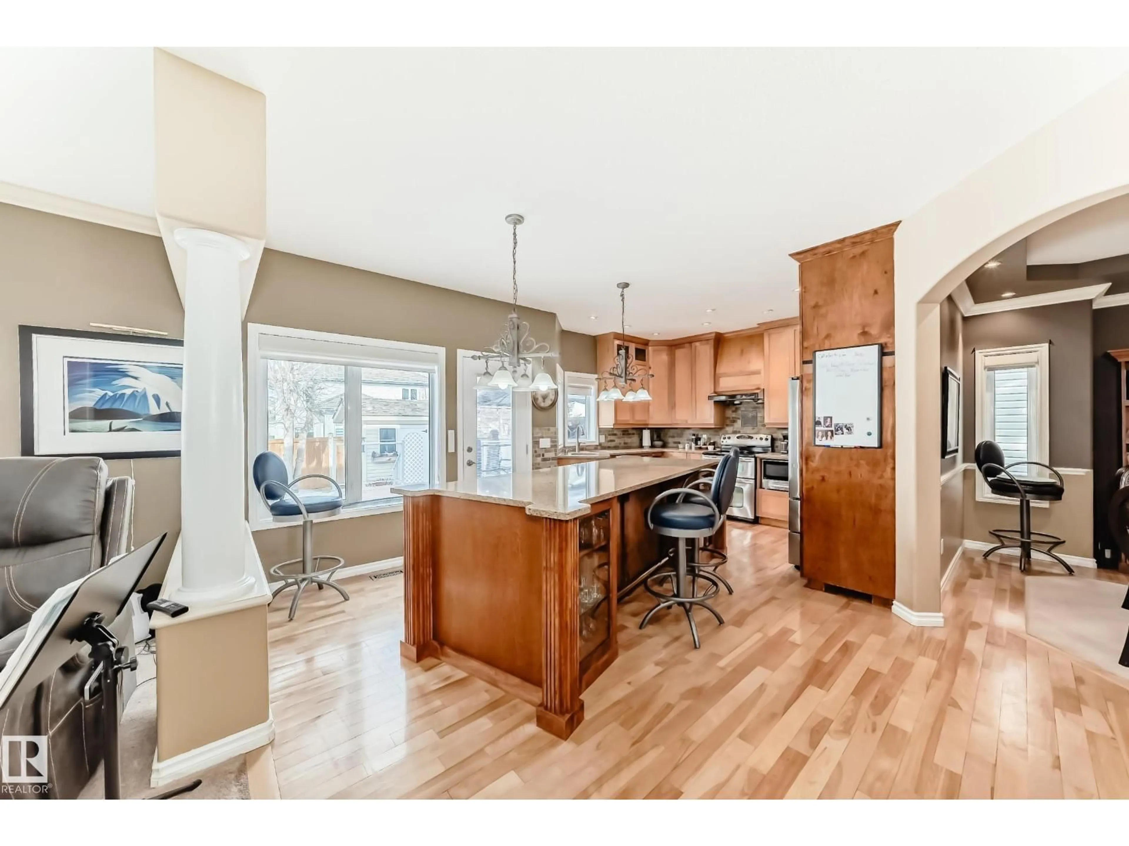 Open concept kitchen, unknown for 9 NOTTINGHAM, Sherwood Park Alberta T8A5Z6