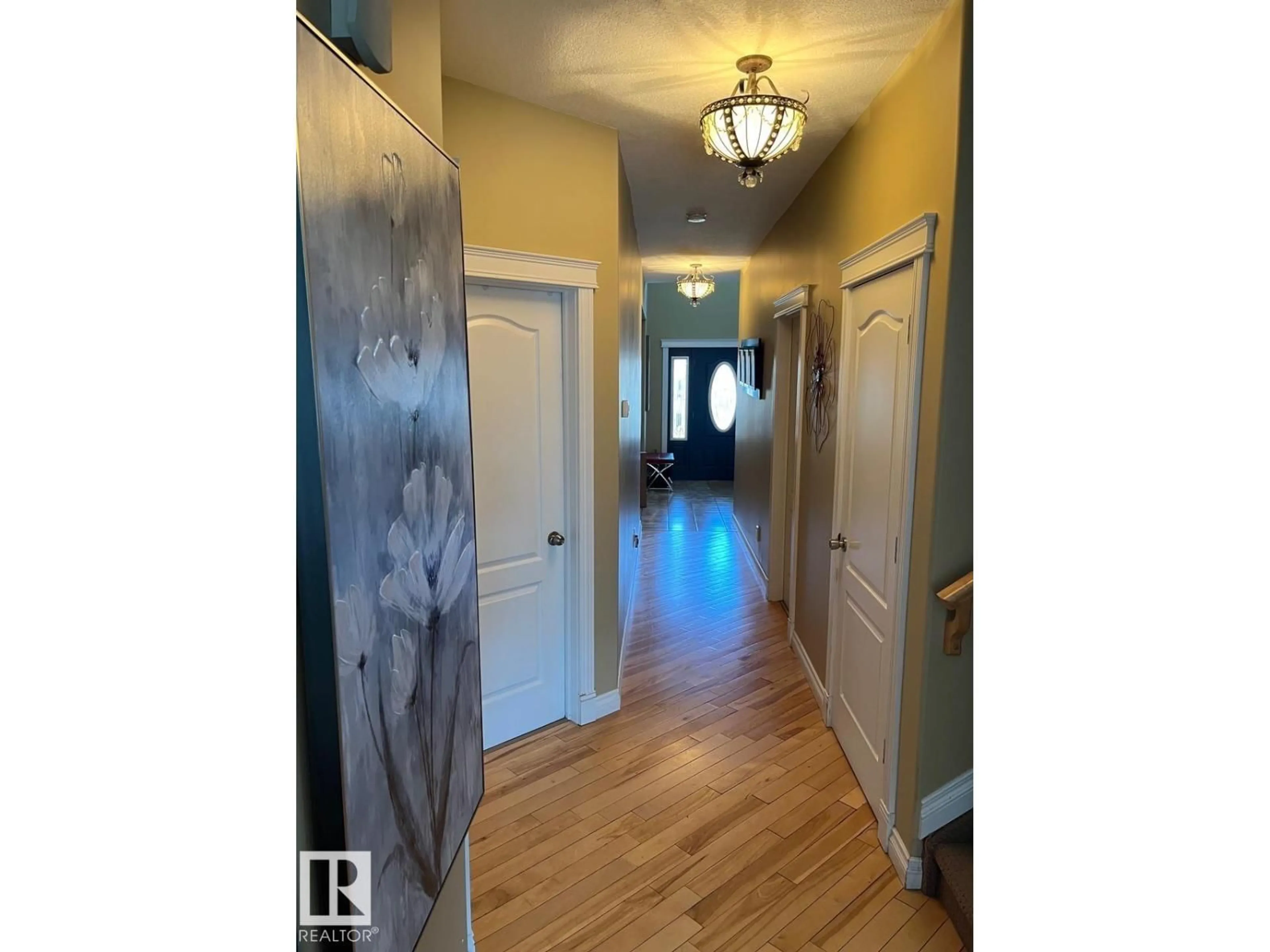 Indoor entryway for NW - 12944 119 ST, Edmonton Alberta T5E5M4