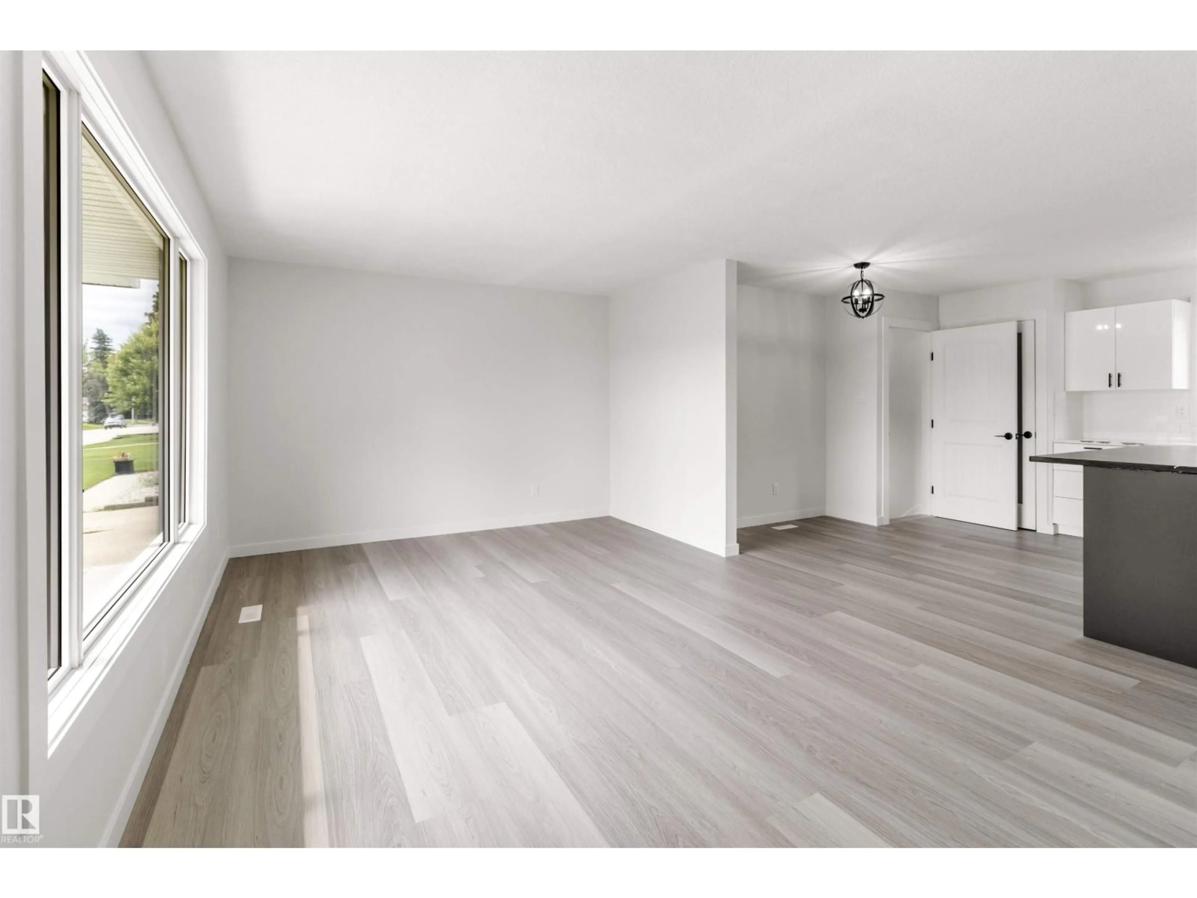 A pic of a room for 875 JUNIPER AV, Sherwood Park Alberta T8A2C8