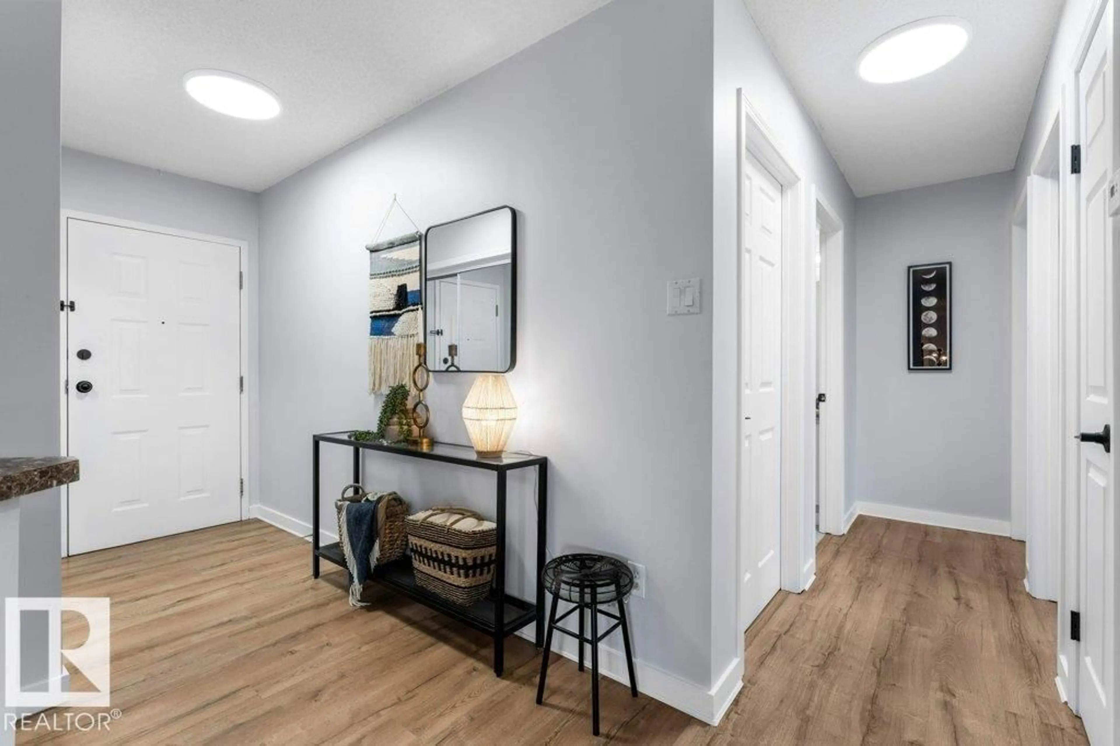 Indoor entryway for #304 - 10816 76 AV, Edmonton Alberta T6E6L3