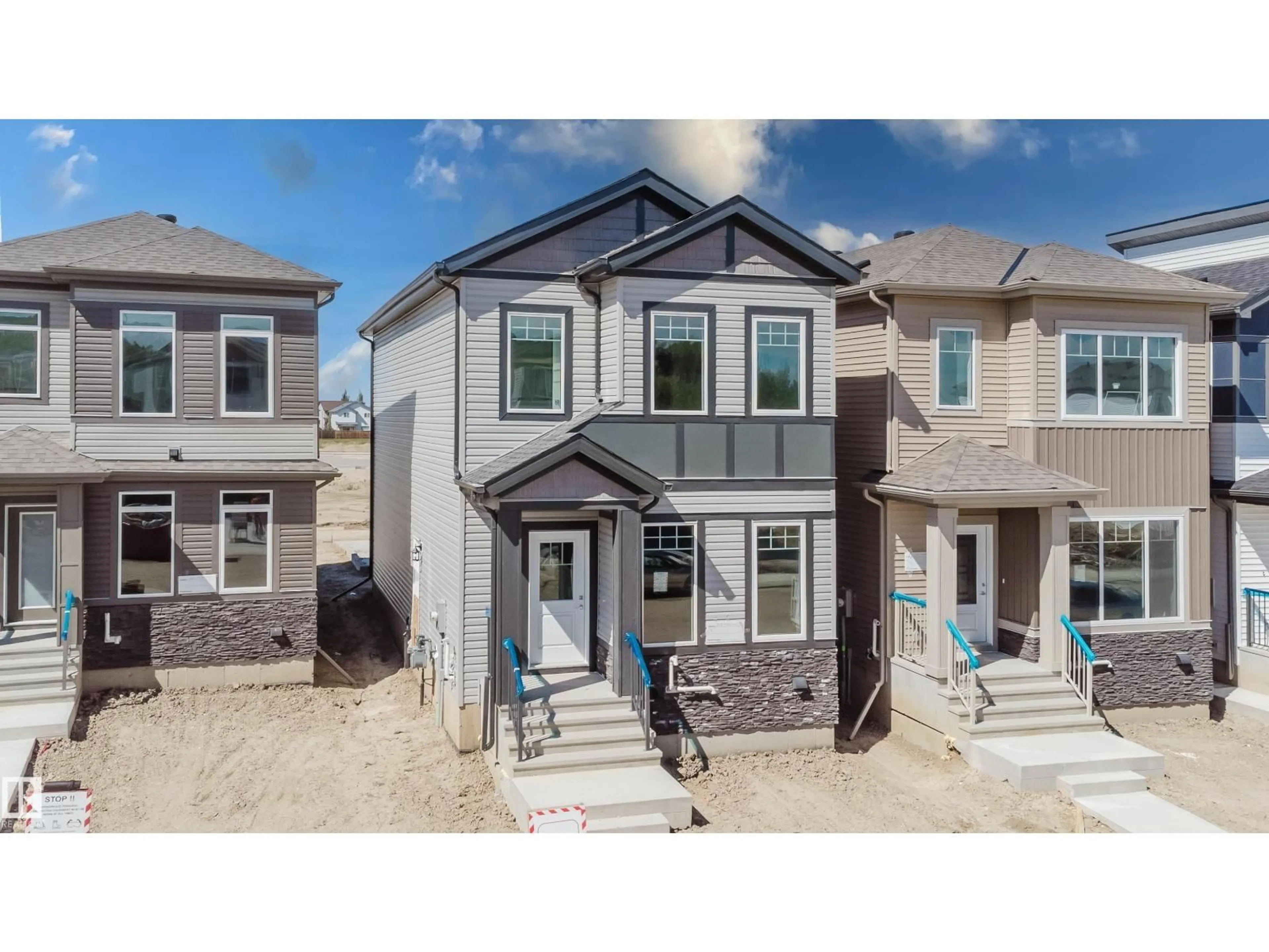 A pic from outside/outdoor area/front of a property/back of a property/a pic from drone, street for 263 MUNN WY, Leduc Alberta T9E0S9