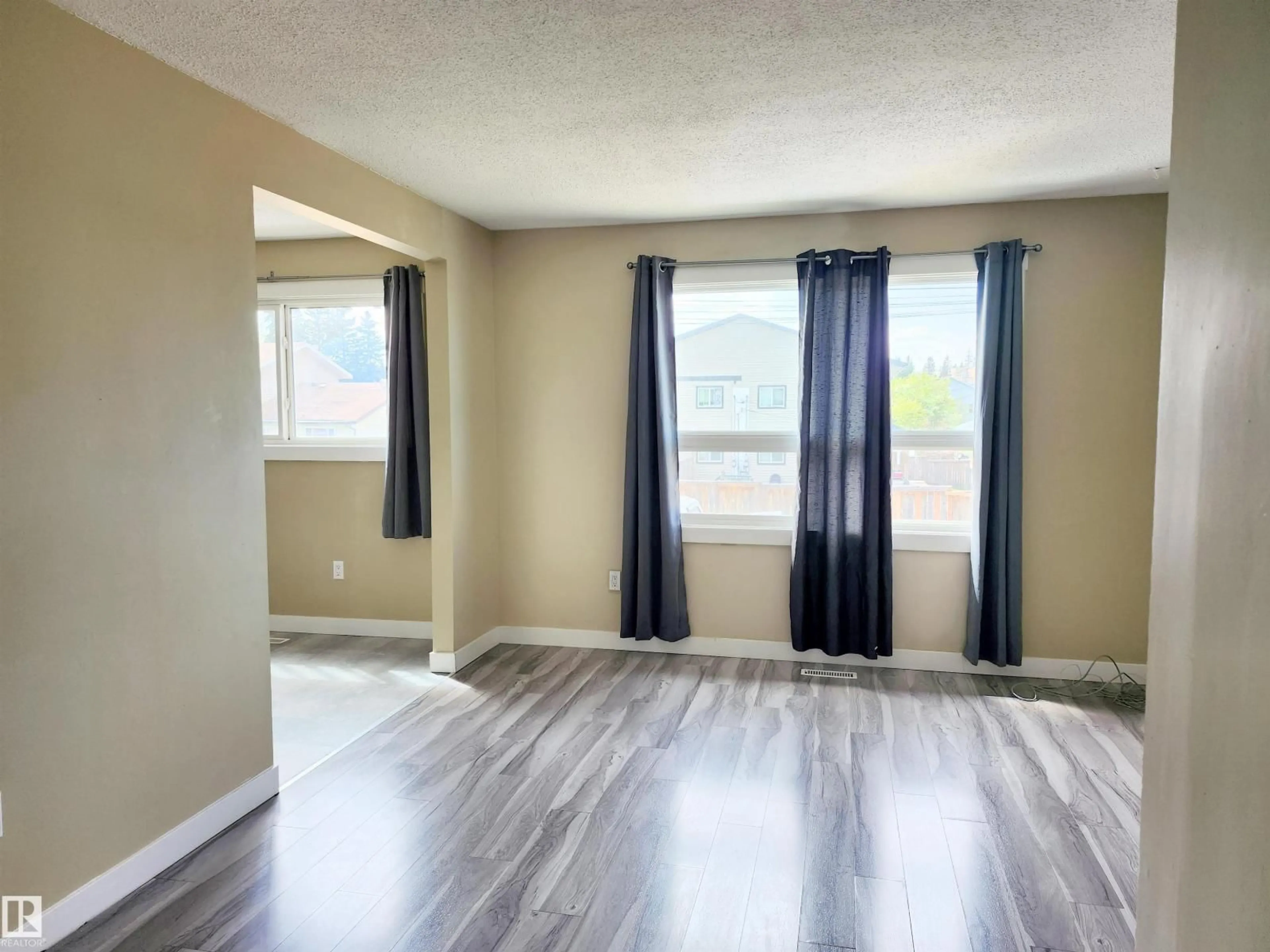 A pic of a room for 913 8 ST, Cold Lake Alberta T9M1H7