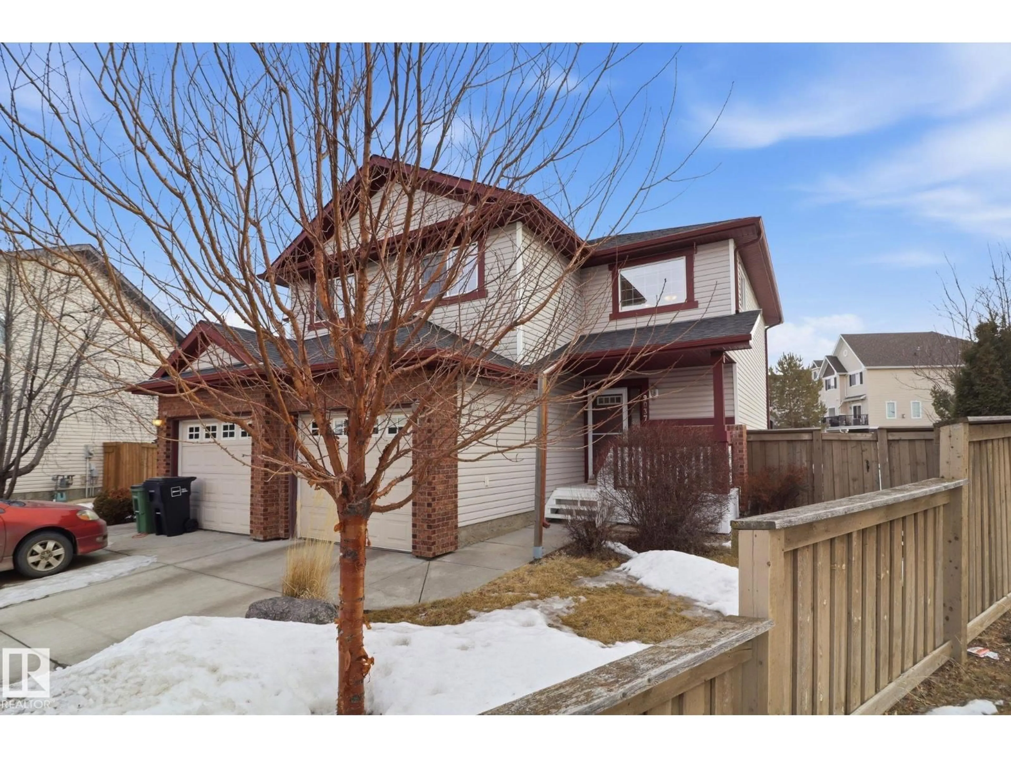 Unknown for 9037 SCOTT CR, Edmonton Alberta T6R0E8