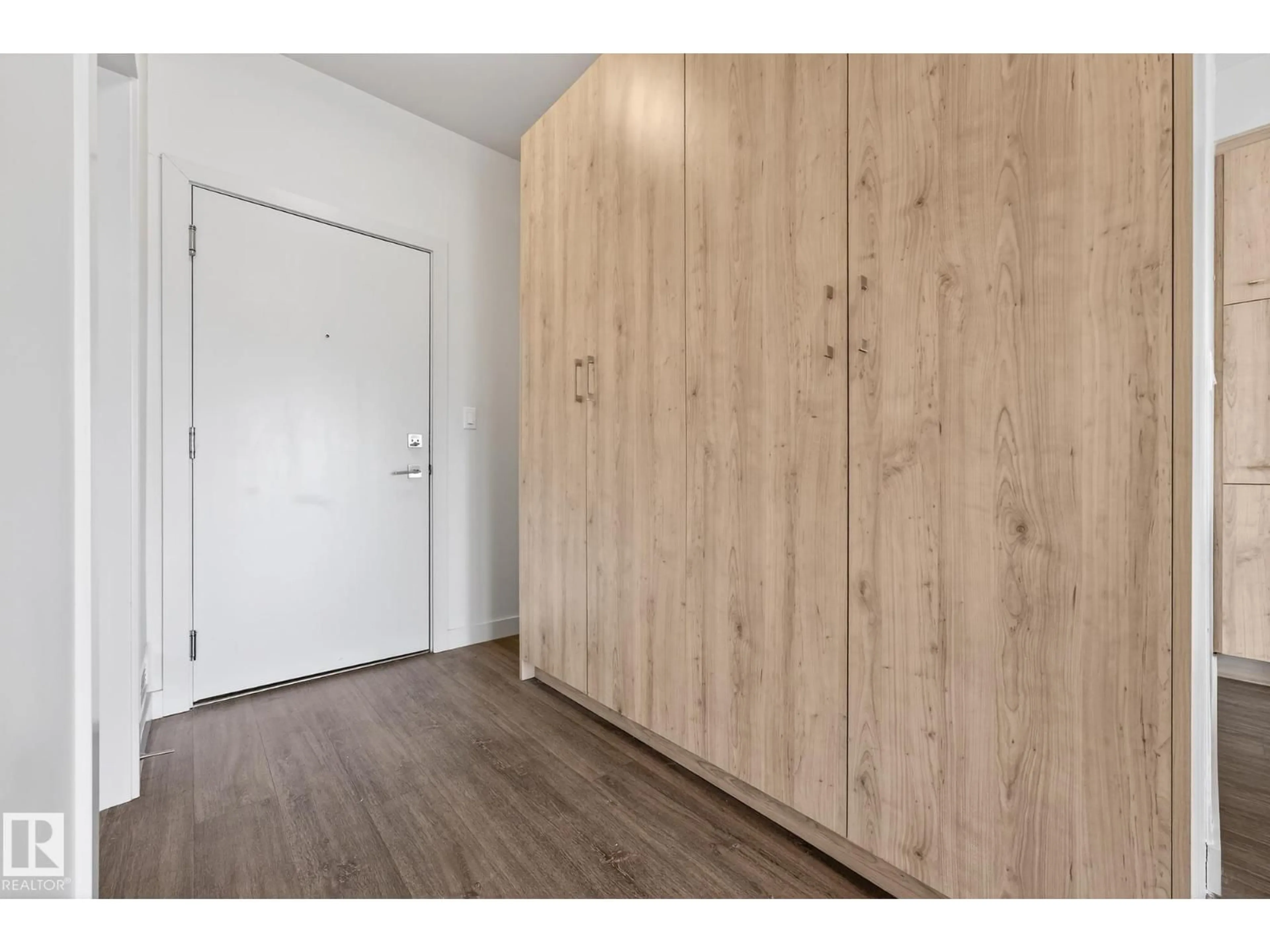 Unknown for #304 - 10837 83 AV, Edmonton Alberta T6E2E6