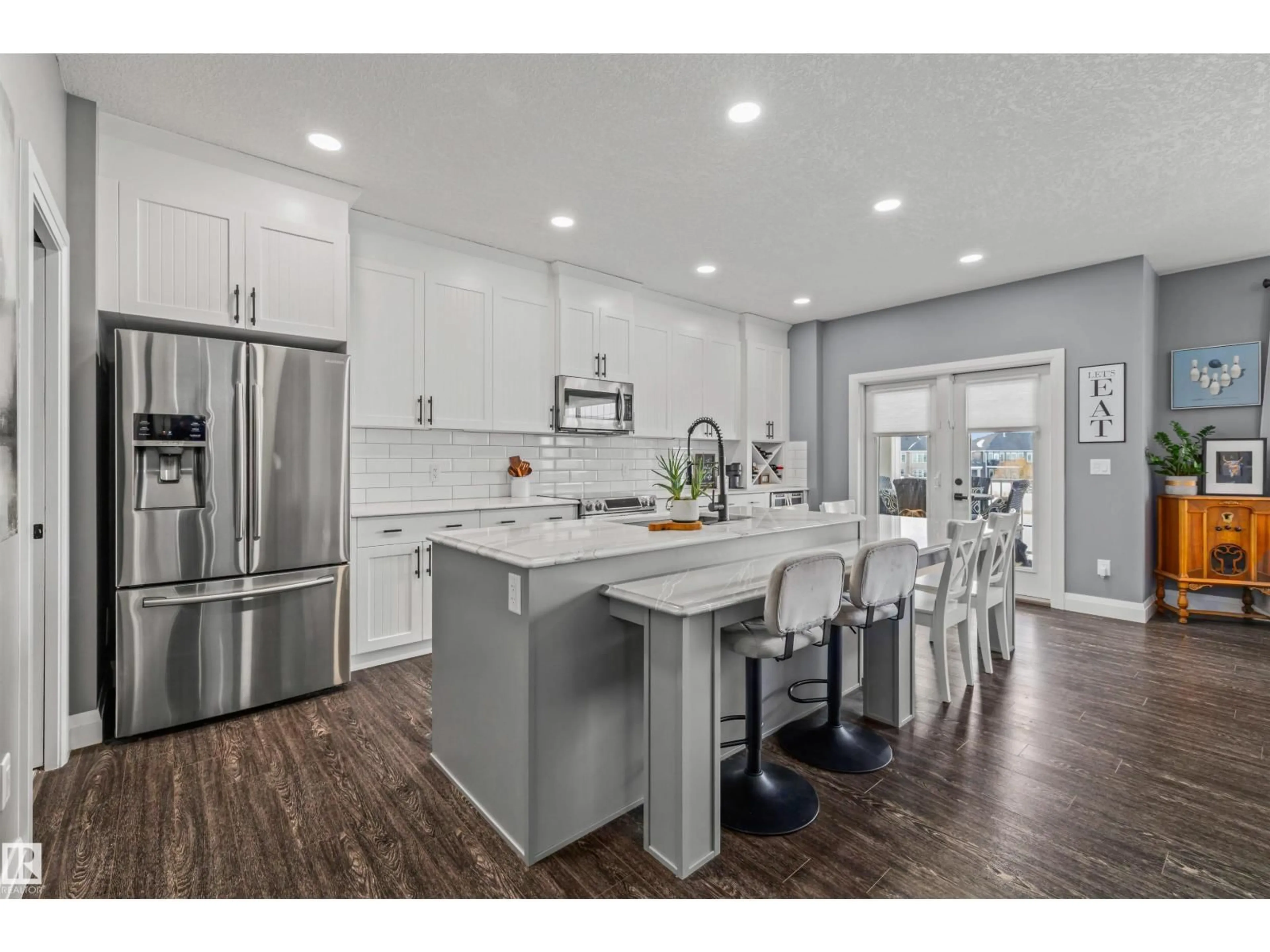 Open concept kitchen, unknown for 3 HILTON CV, Spruce Grove Alberta T7X0V9