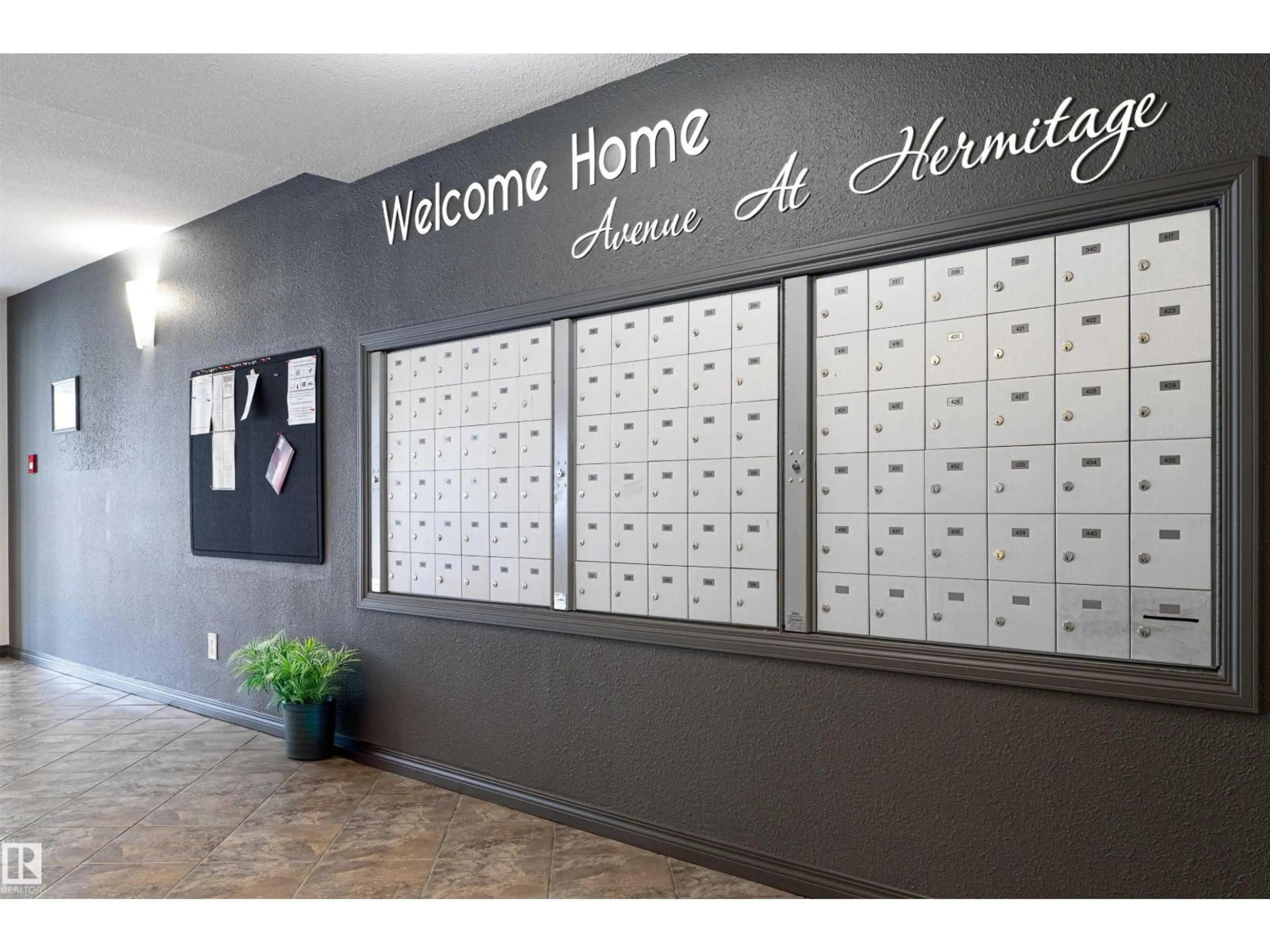 Indoor entryway for #139 - 1180 HYNDMAN RD, Edmonton Alberta T5A0P8