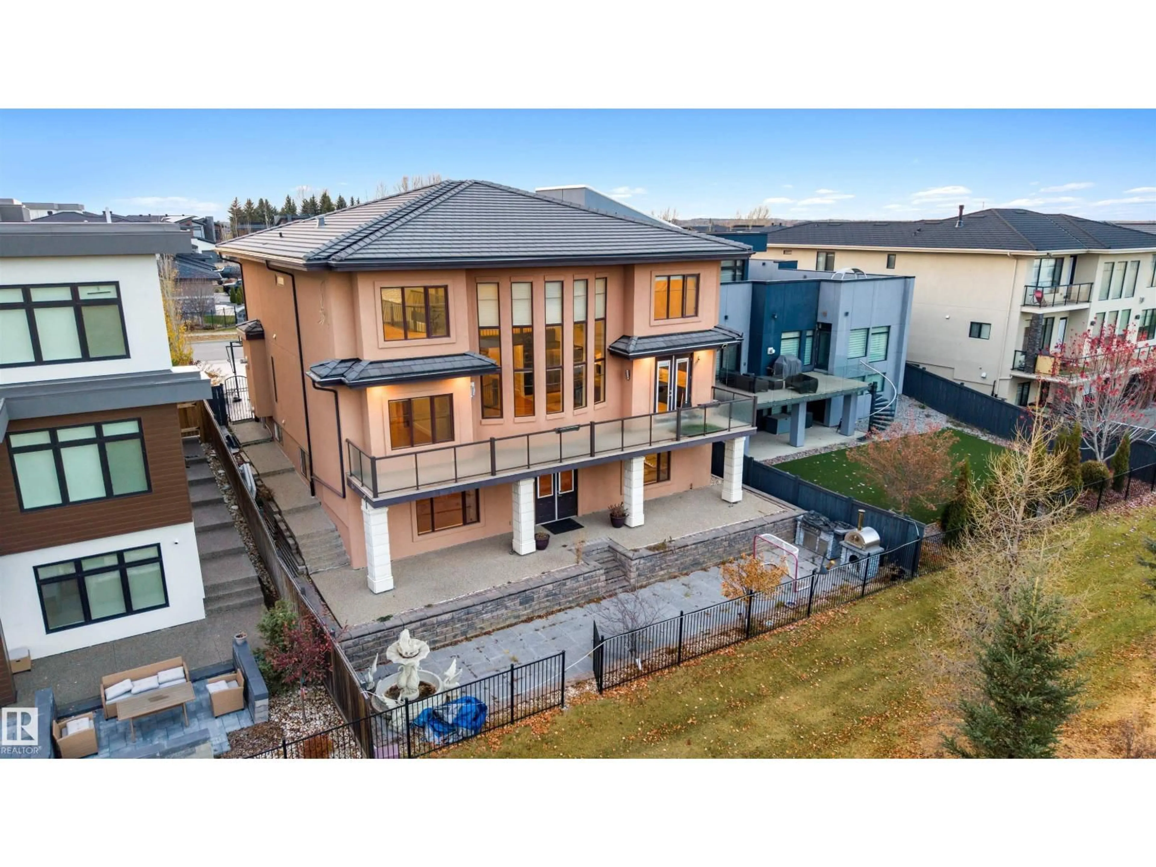 A pic from outside/outdoor area/front of a property/back of a property/a pic from drone, unknown for 4811 WOOLSEY LN, Edmonton Alberta T6W2B9