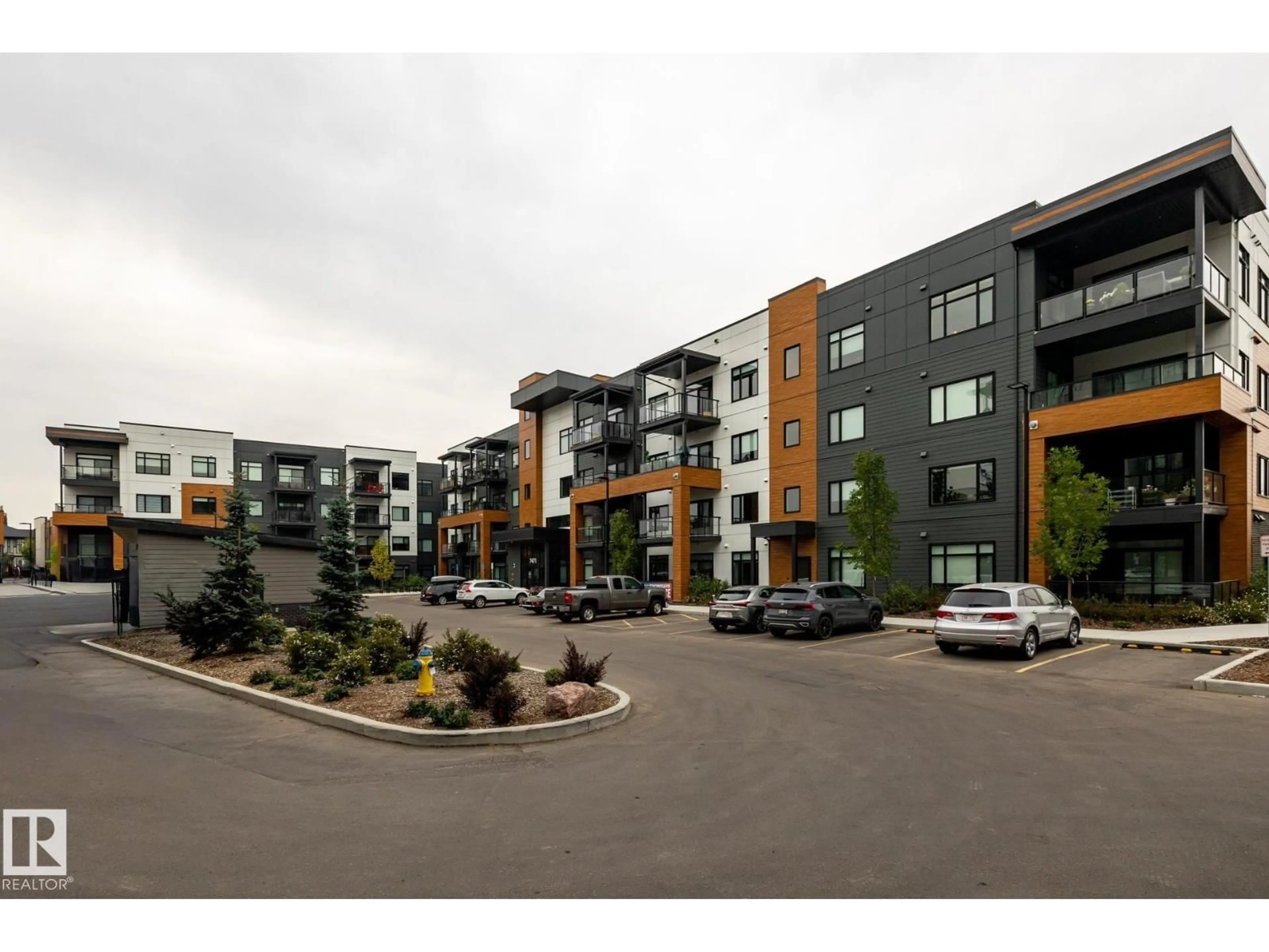 Unknown for 7471 MAY COMMON, Edmonton Alberta T6R0X5