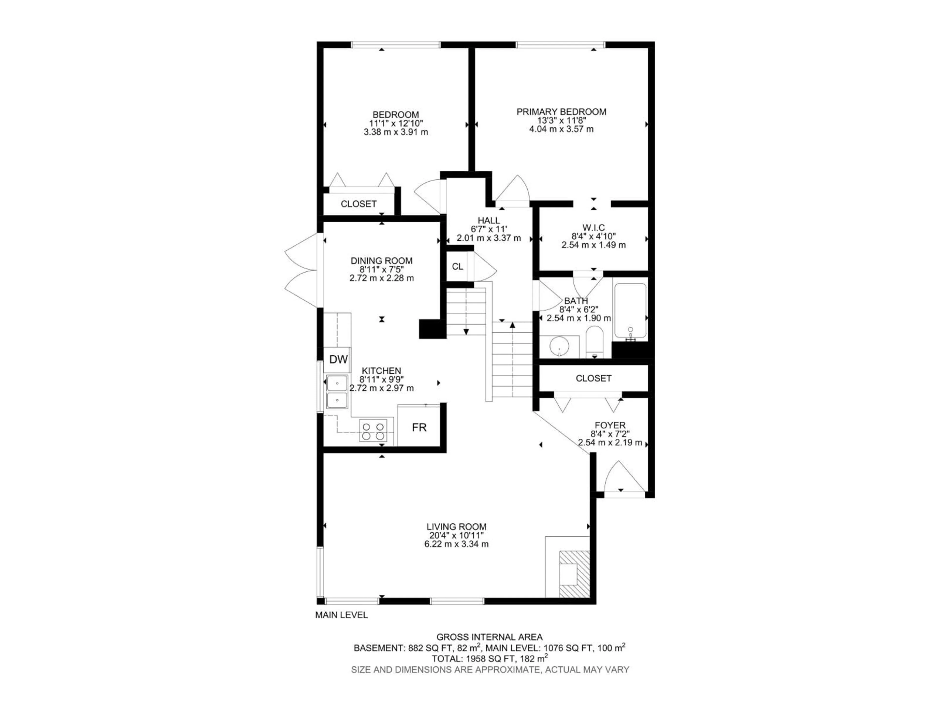 Floor plan for 17923 77 AV NW, Edmonton Alberta T5T2S1