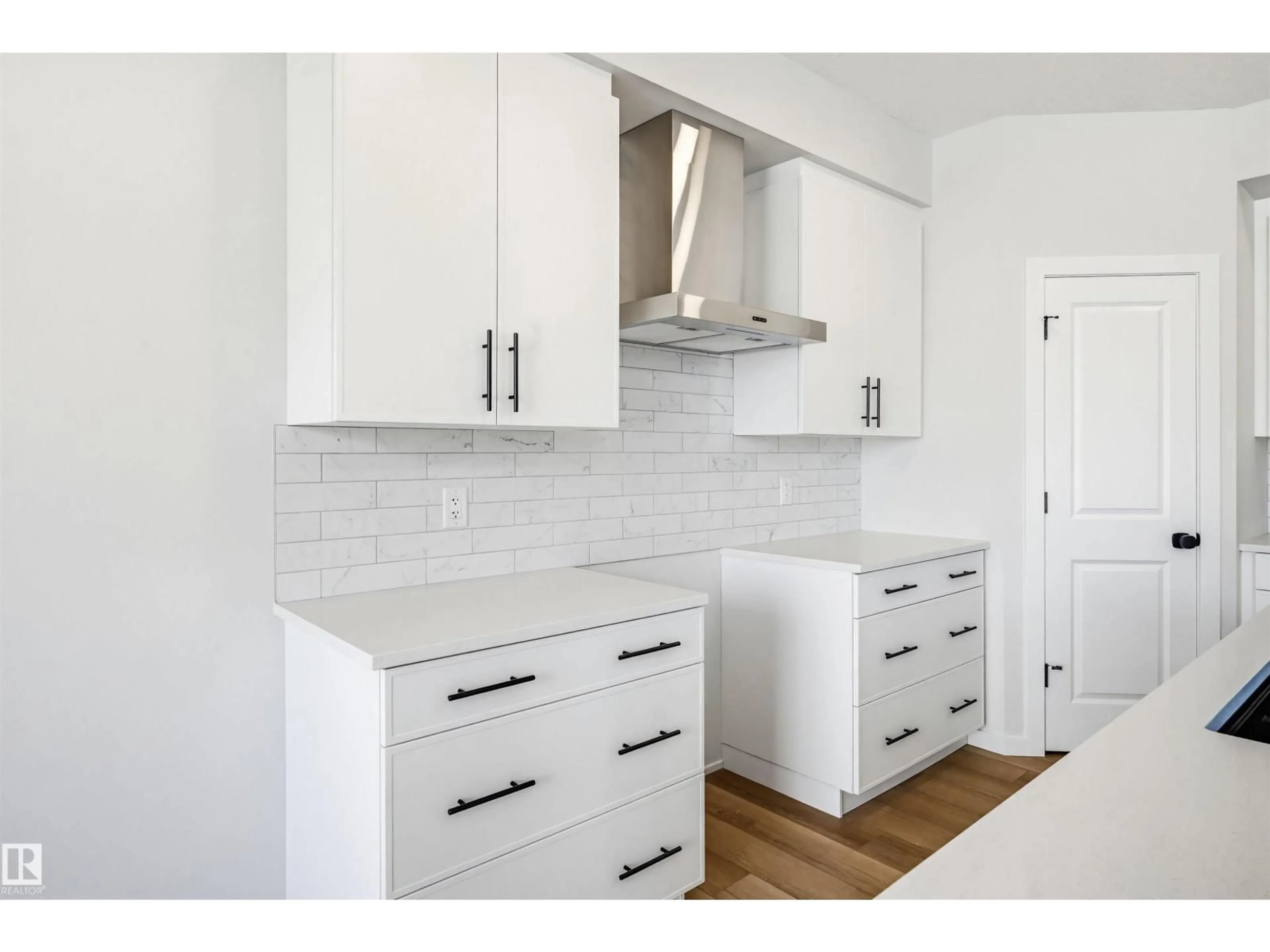 Unknown for 22812 82 AV, Edmonton Alberta T5T7X9