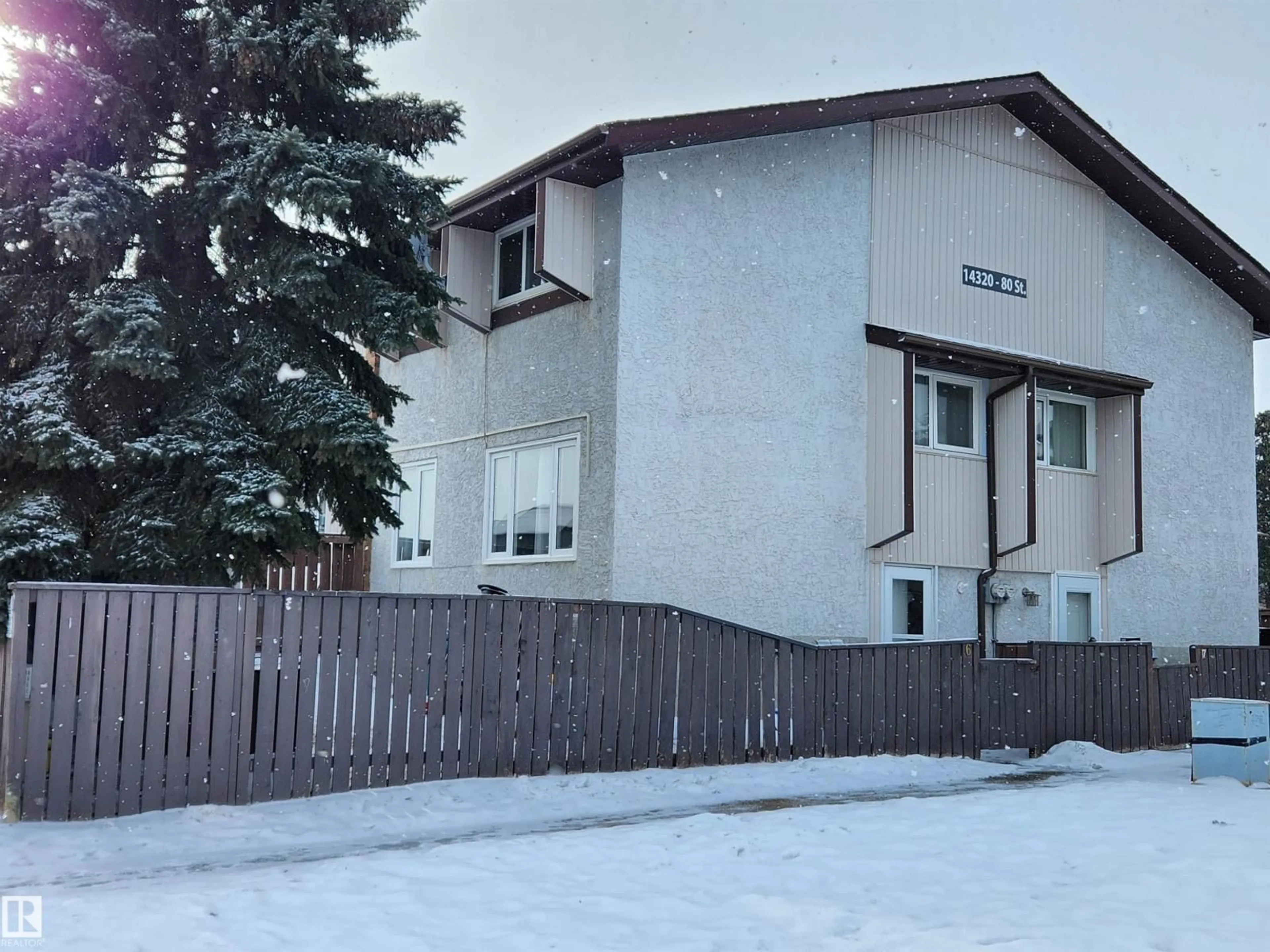 A pic from outside/outdoor area/front of a property/back of a property/a pic from drone, street for #6 - 14320 80 ST NW, Edmonton Alberta T5C1L6