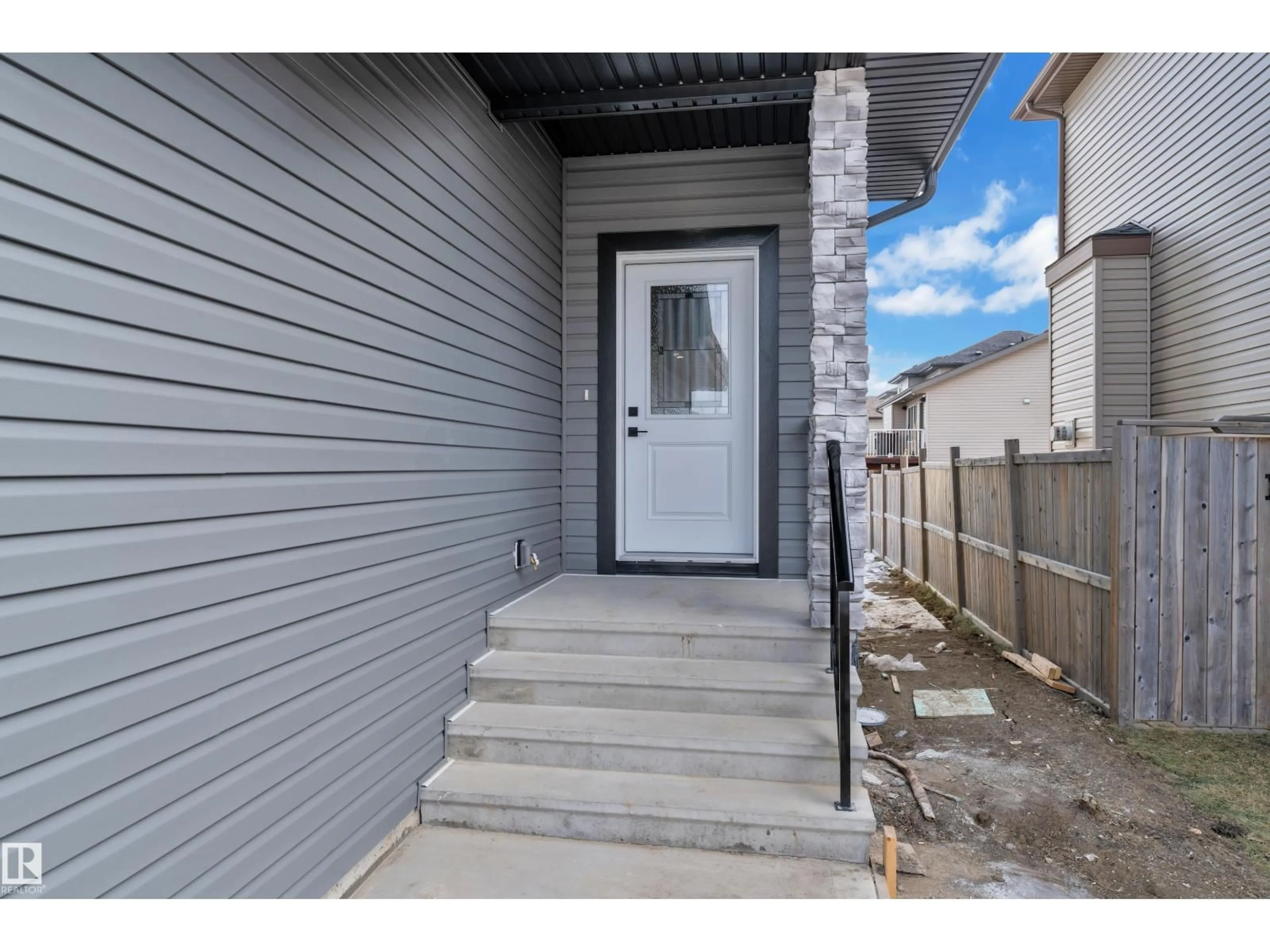 Unknown for 39 SOUTHBRIDGE DR, Calmar Alberta T0C0V0