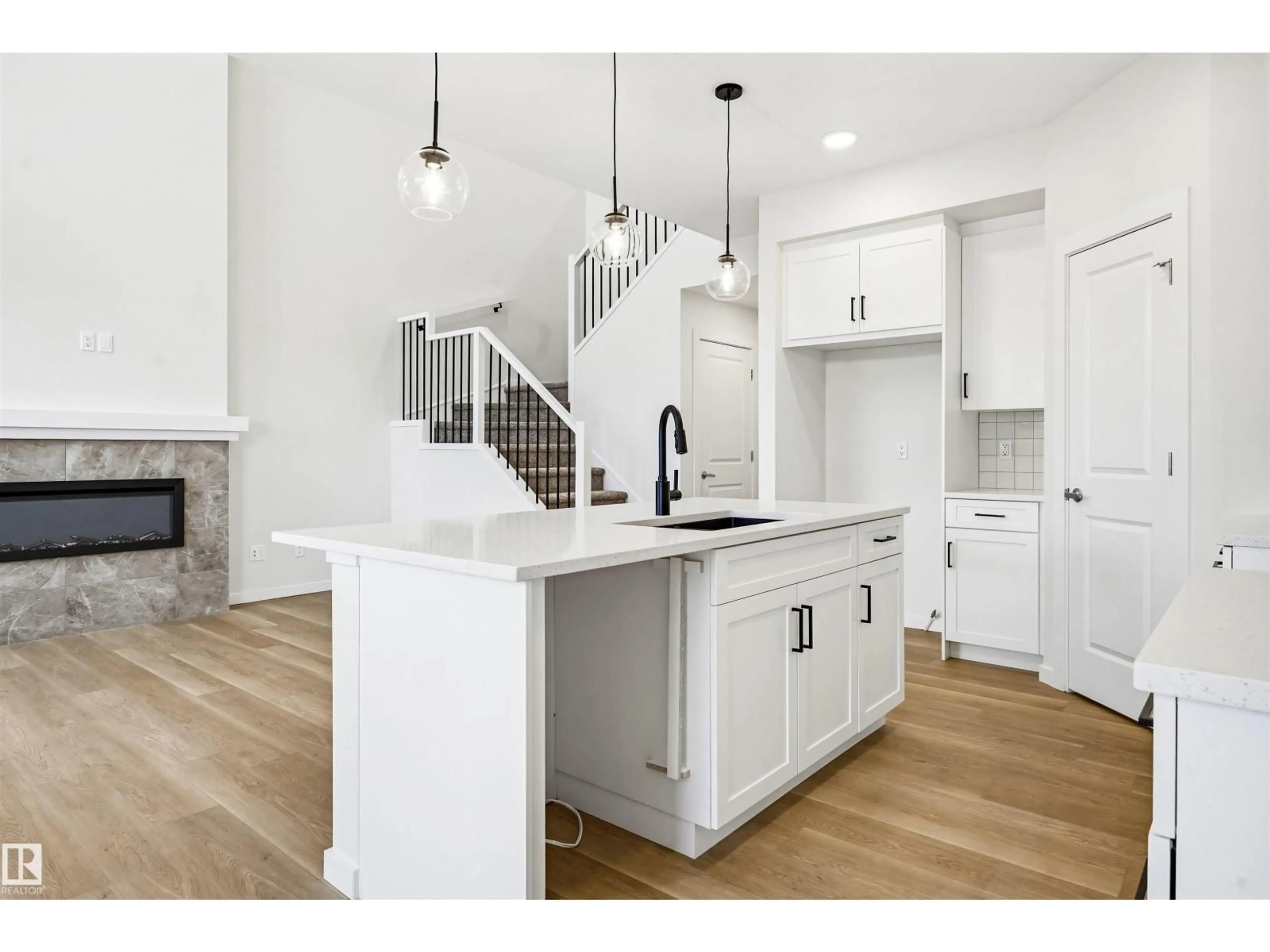 Open concept kitchen, unknown for 5107 69 ST, Beaumont Alberta T4X3E4