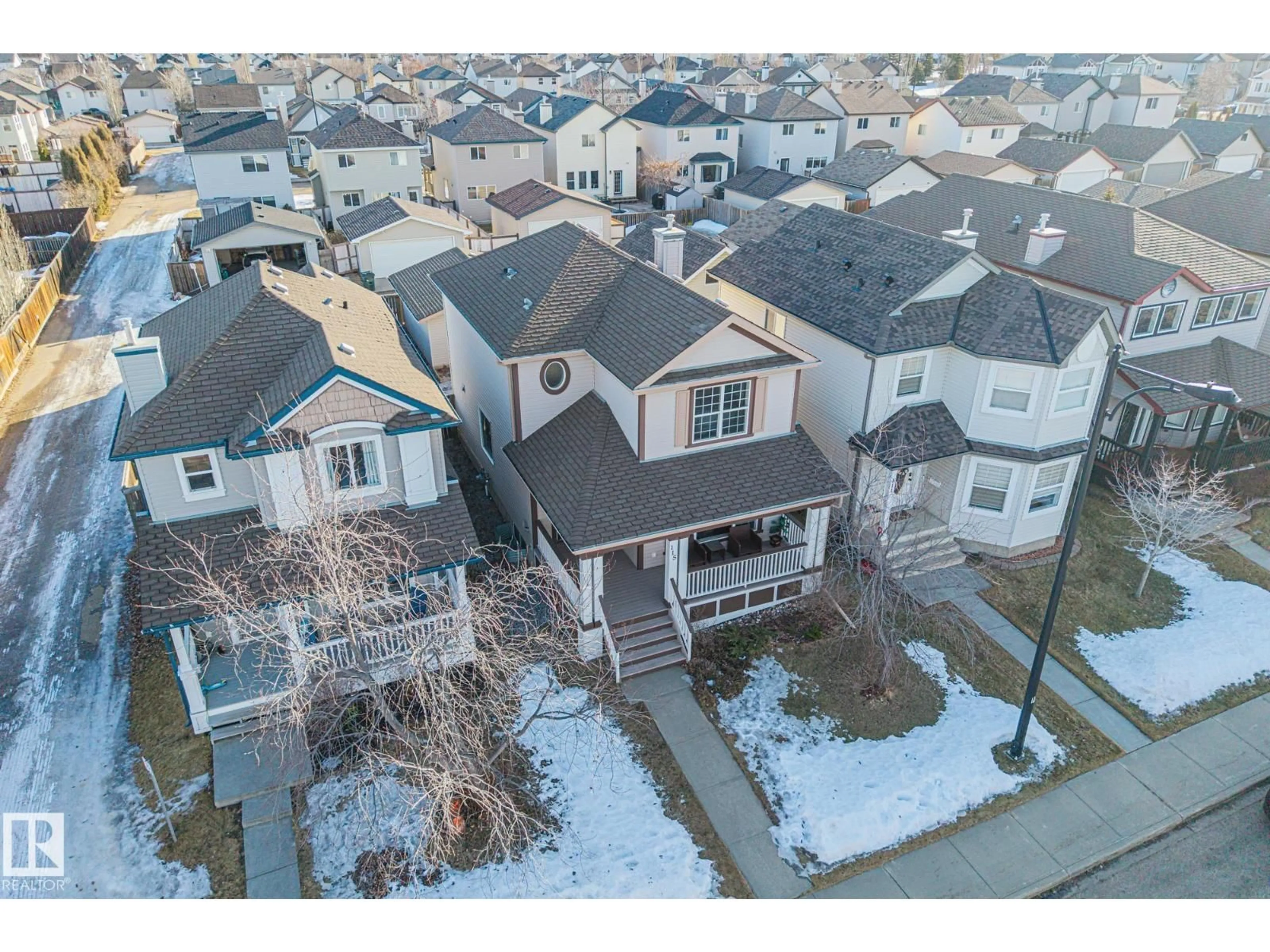 A pic from outside/outdoor area/front of a property/back of a property/a pic from drone, street for 115 SUMMERFIELD WD, Sherwood Park Alberta T8H2P5