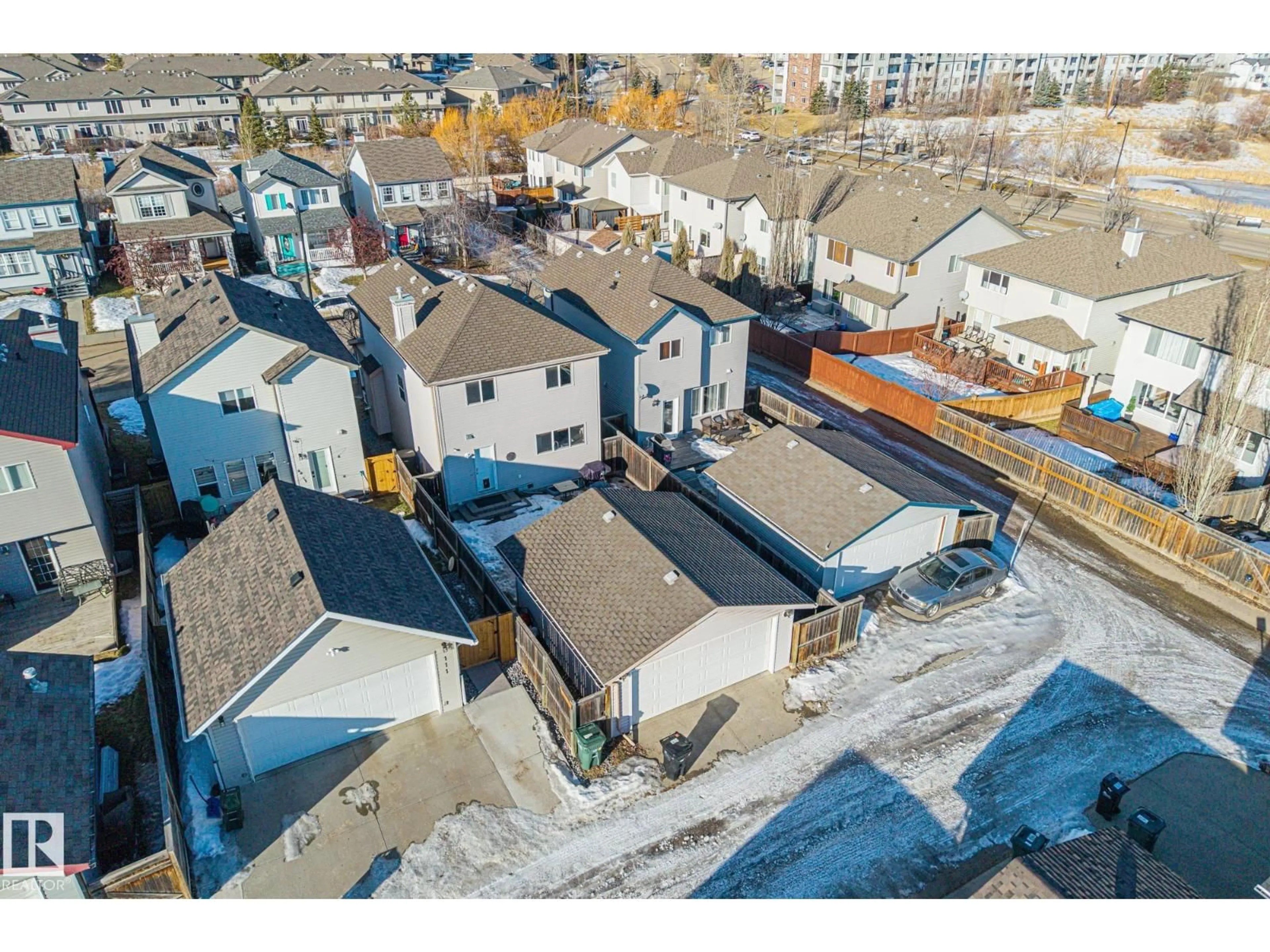 A pic from outside/outdoor area/front of a property/back of a property/a pic from drone, street for 115 SUMMERFIELD WD, Sherwood Park Alberta T8H2P5
