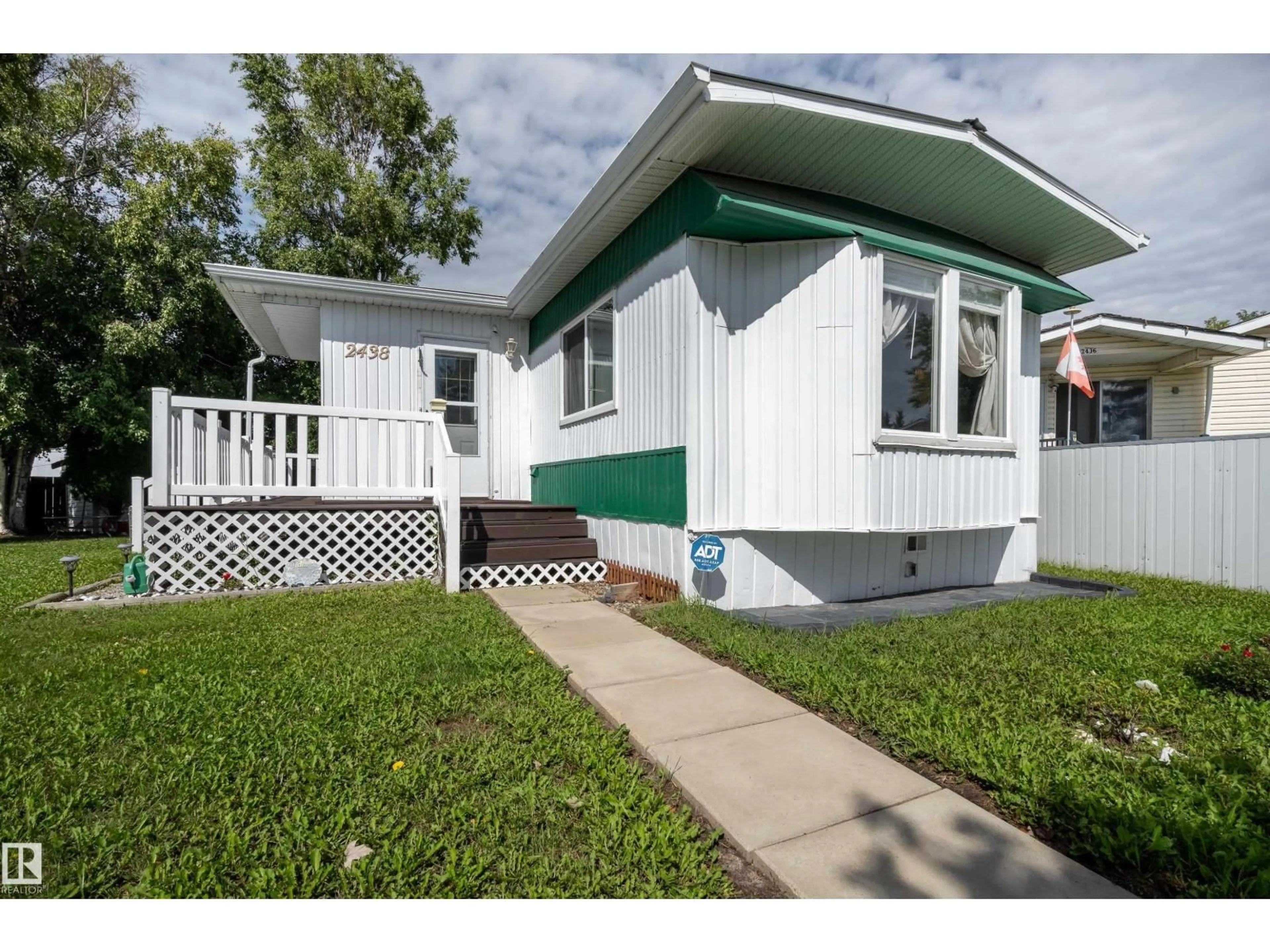 Home with vinyl exterior material, street for NW - 2438 LAKEVIEW BA, Edmonton Alberta T5S1T7