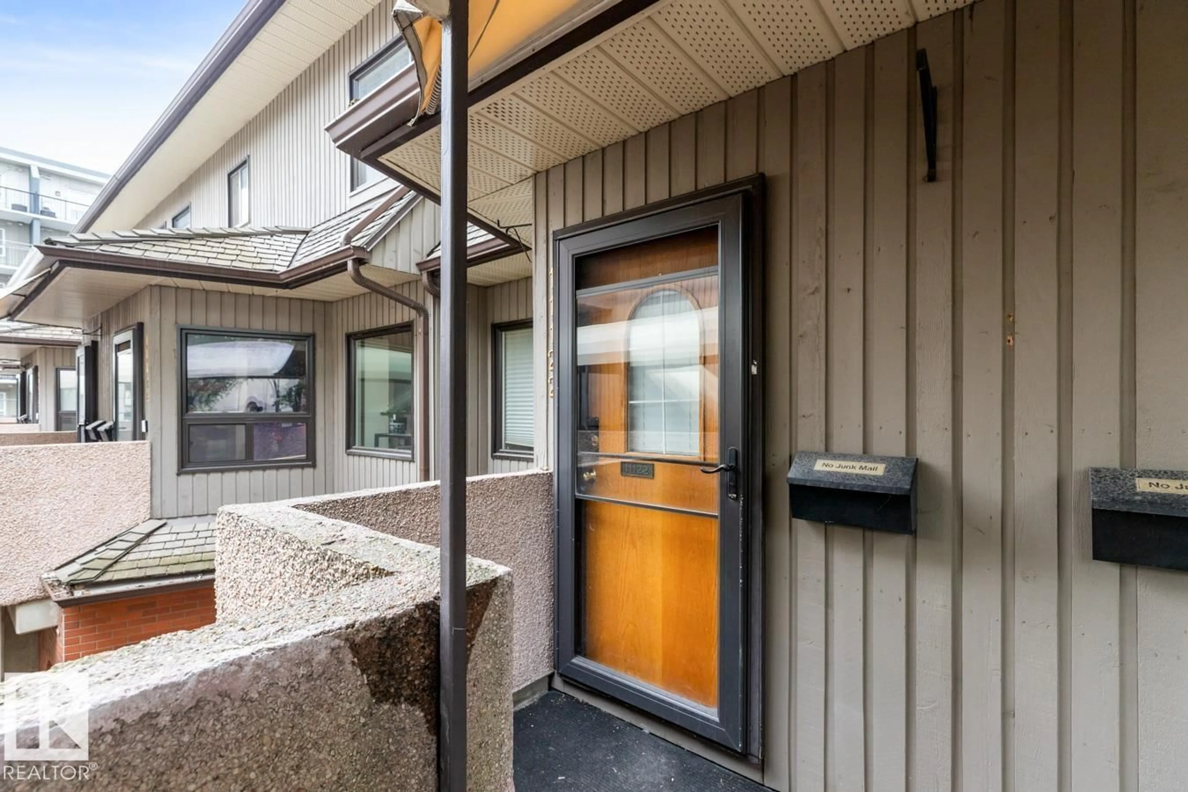 Unknown for 11122 83 AV, Edmonton Alberta T6G0V1