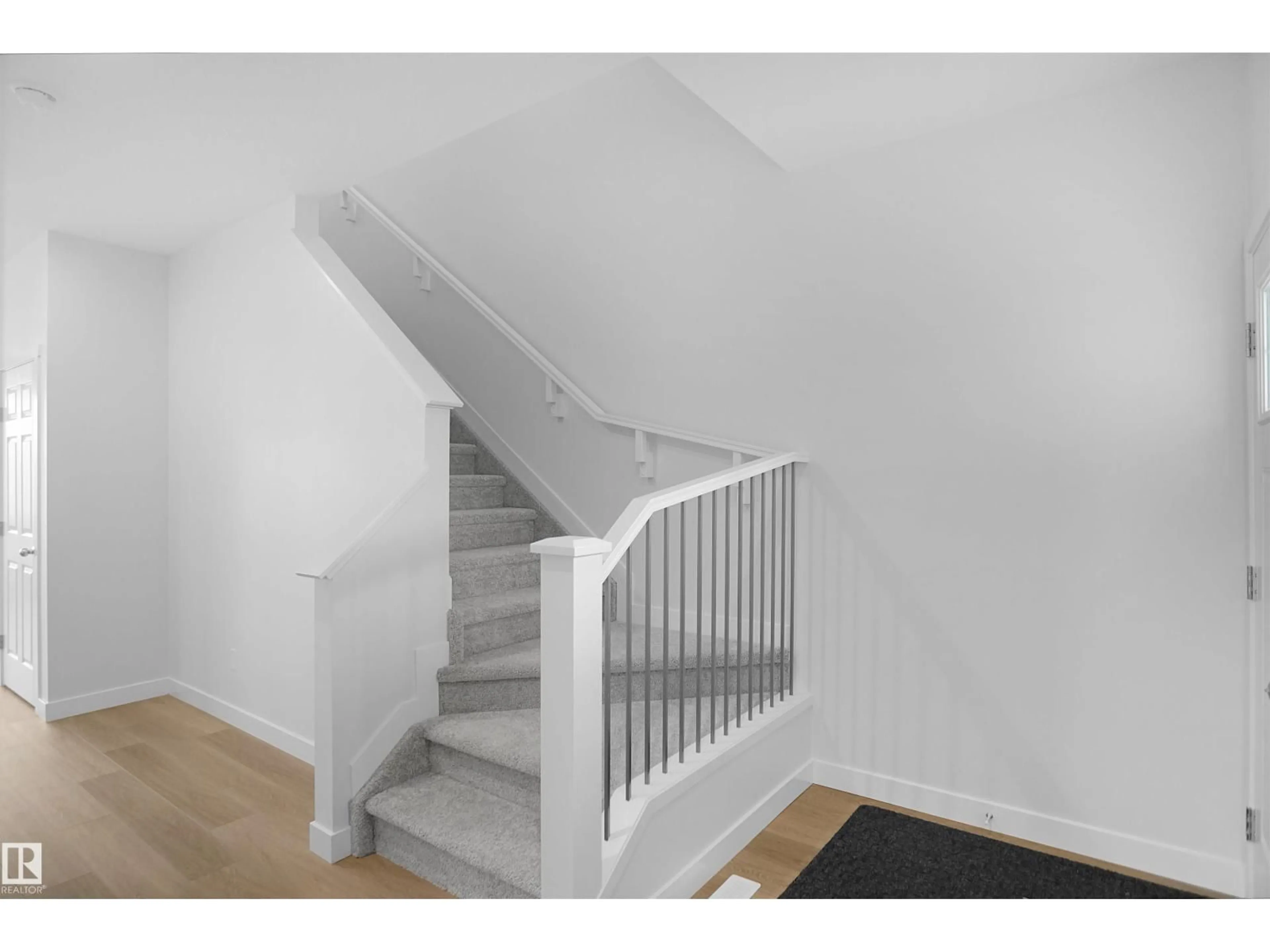 Stairs for NW - 2241 194A ST, Edmonton Alberta T6M1P7