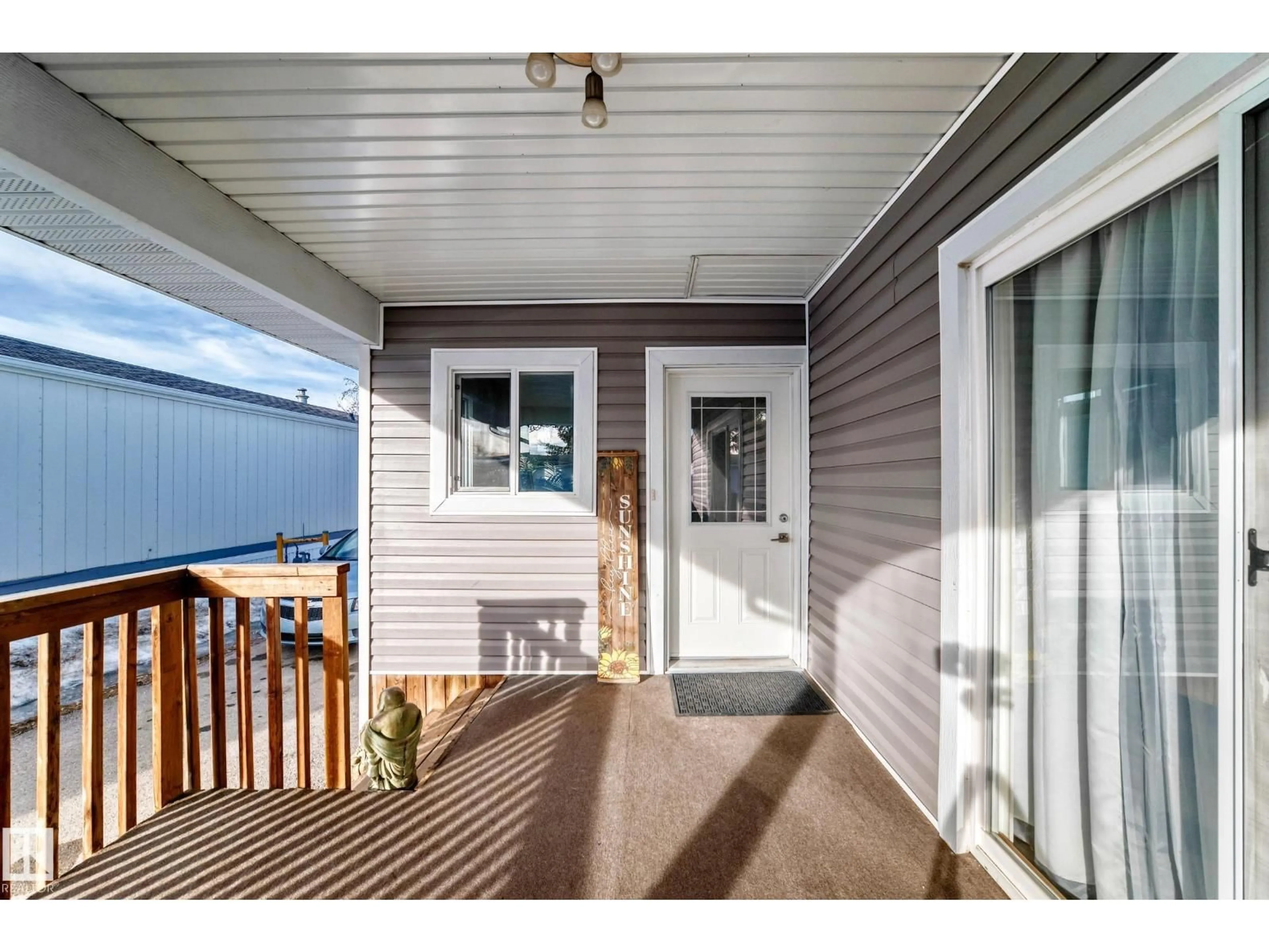 Indoor entryway for NW - 140 WEST VIEW CR, Edmonton Alberta T5S1T5