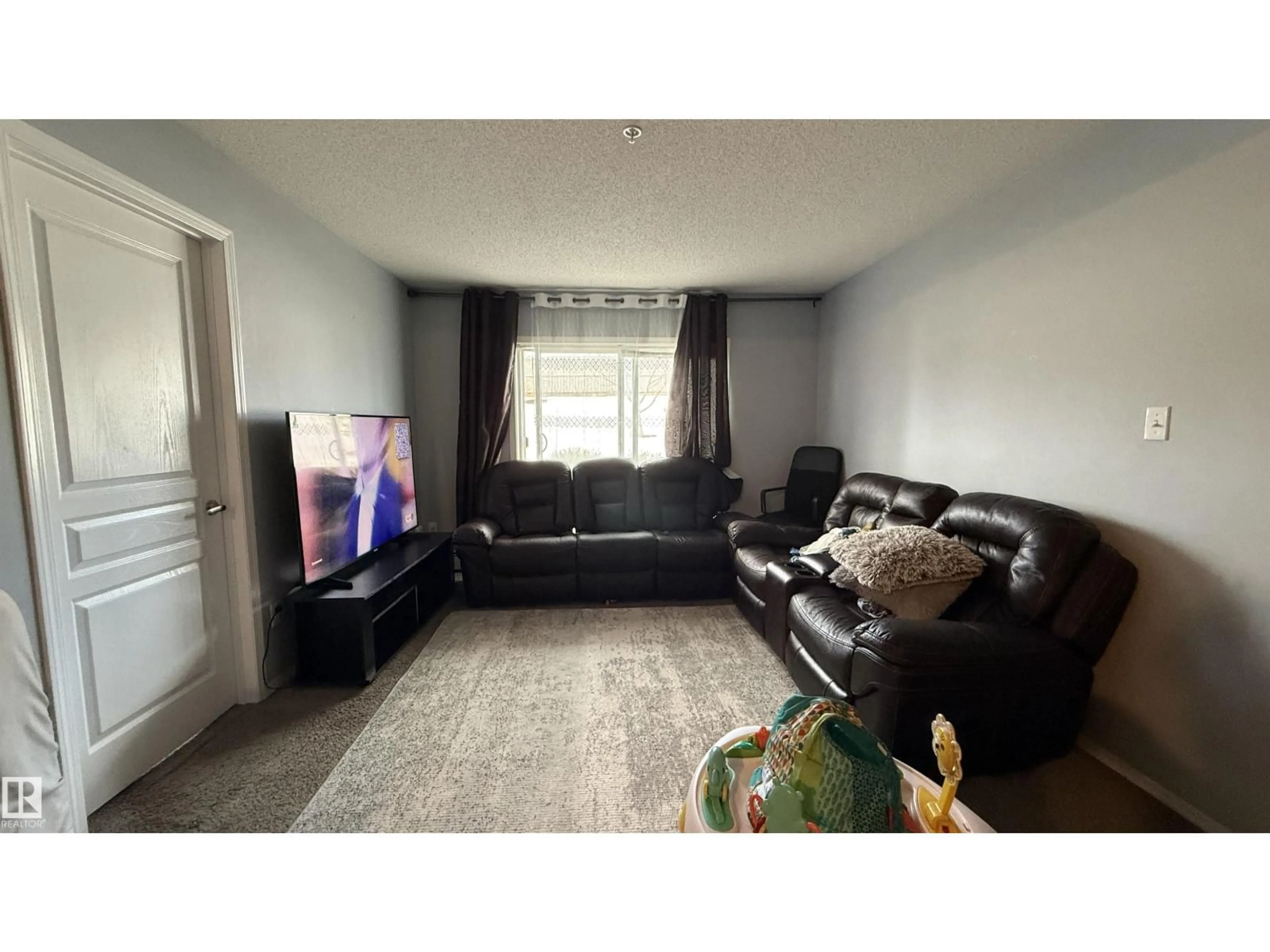 A pic of a room for #133 - 301 CLAREVIEW STATION DR, Edmonton Alberta T5L0B8