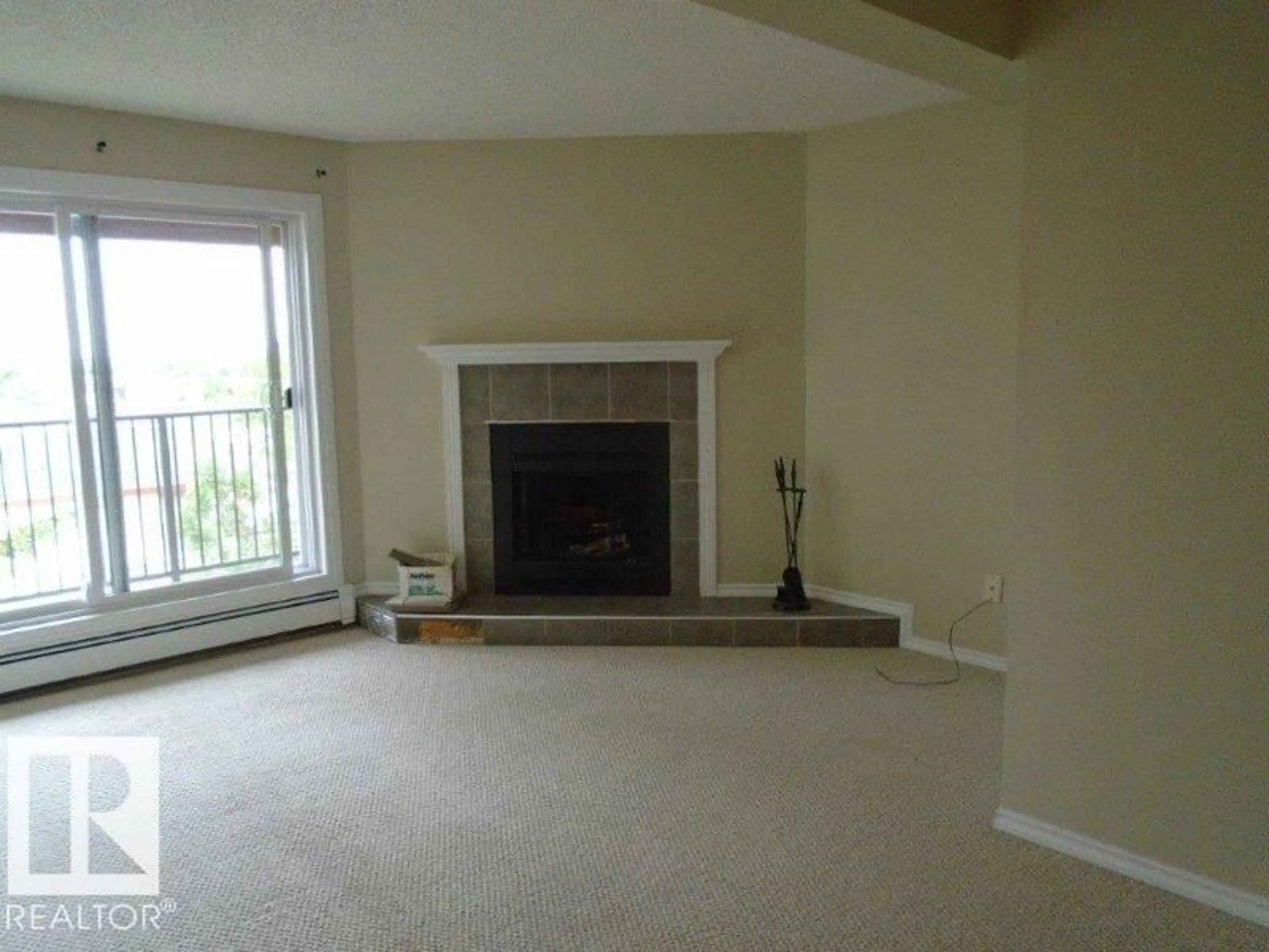 A pic of a room for 3041 TUDOR GL, St. Albert Alberta T8N3V4