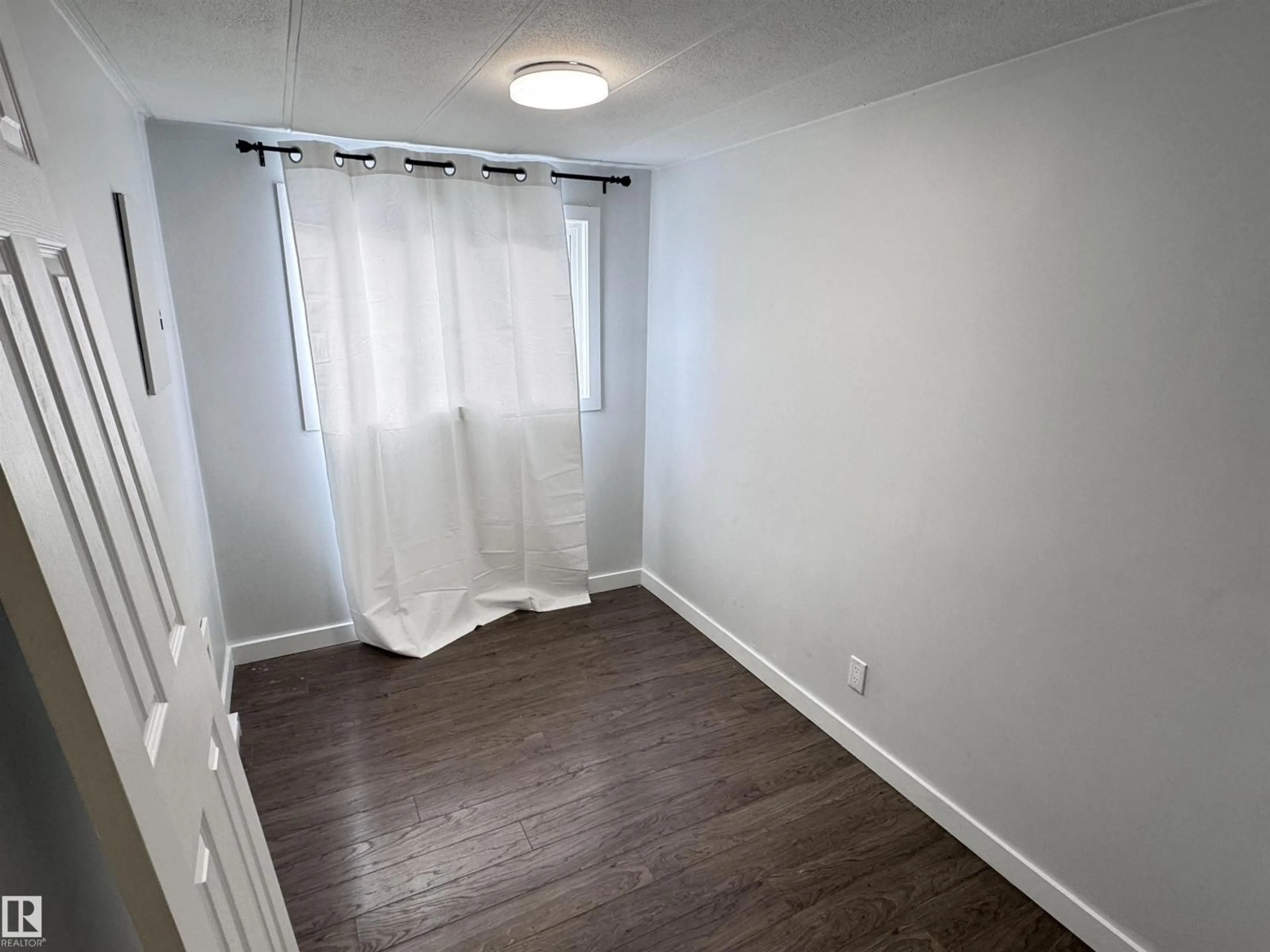 A pic of a room for 68 9501 104 AV, Westlock Alberta T7P1M7