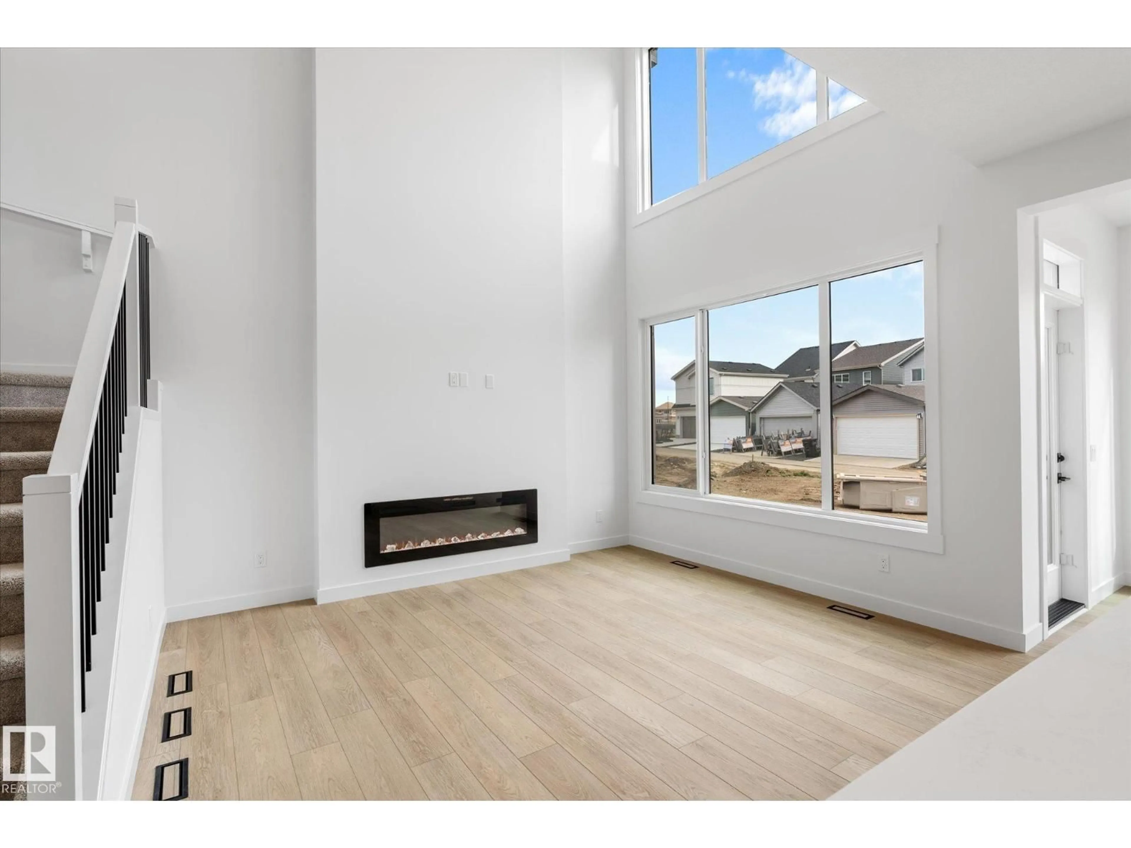 A pic of a room for NW - 22607 89 AV, Edmonton Alberta T5T7W8