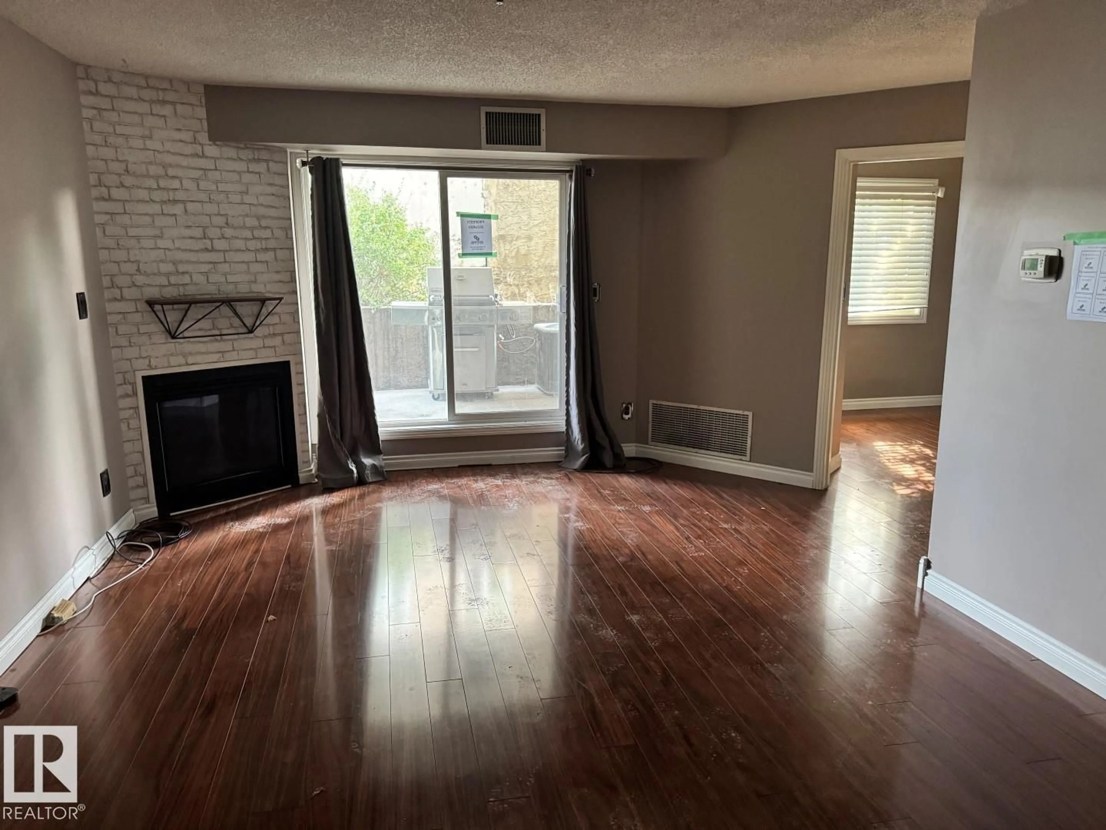 A pic of a room for #103 - 9640 105 ST, Edmonton Alberta T5K1A4